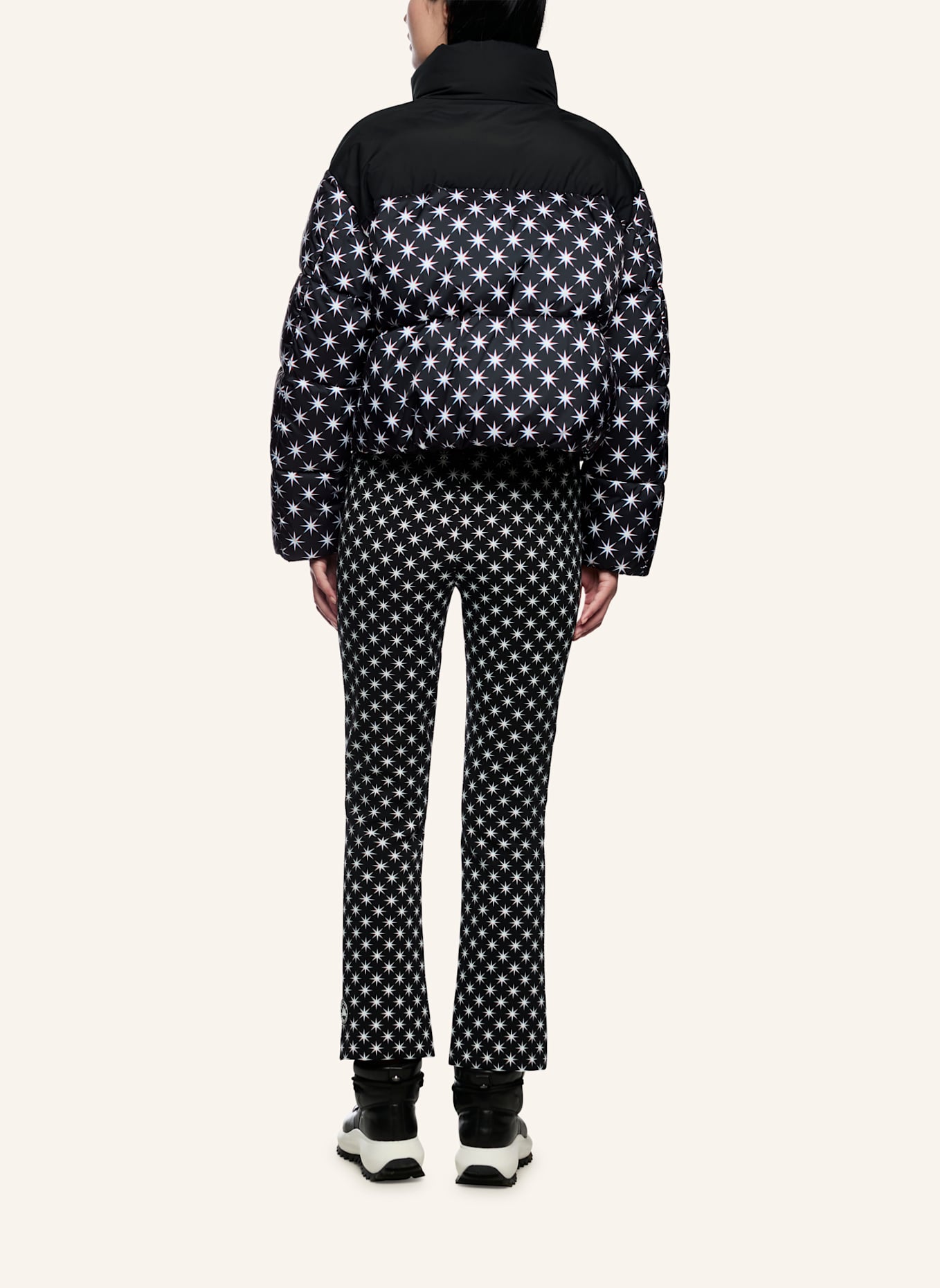 MARC CAIN Outdoor-Jacke: SCHWARZ