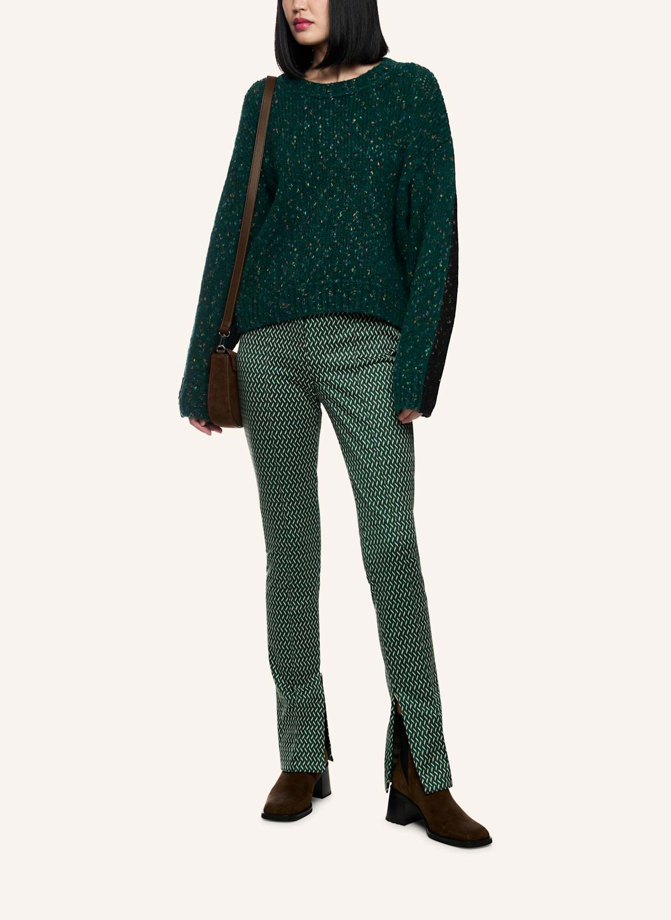 MARC CAIN Pullover: DUNKELGRÜN