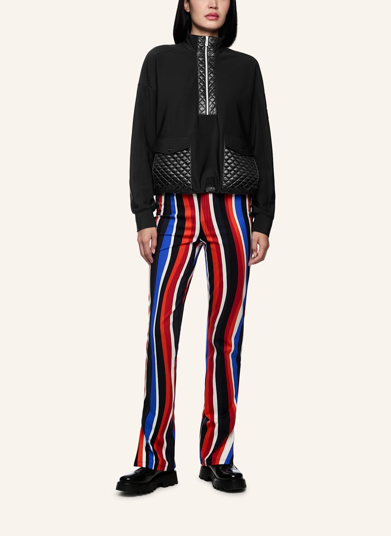 MARC CAIN Sweat-Shirt: SCHWARZ