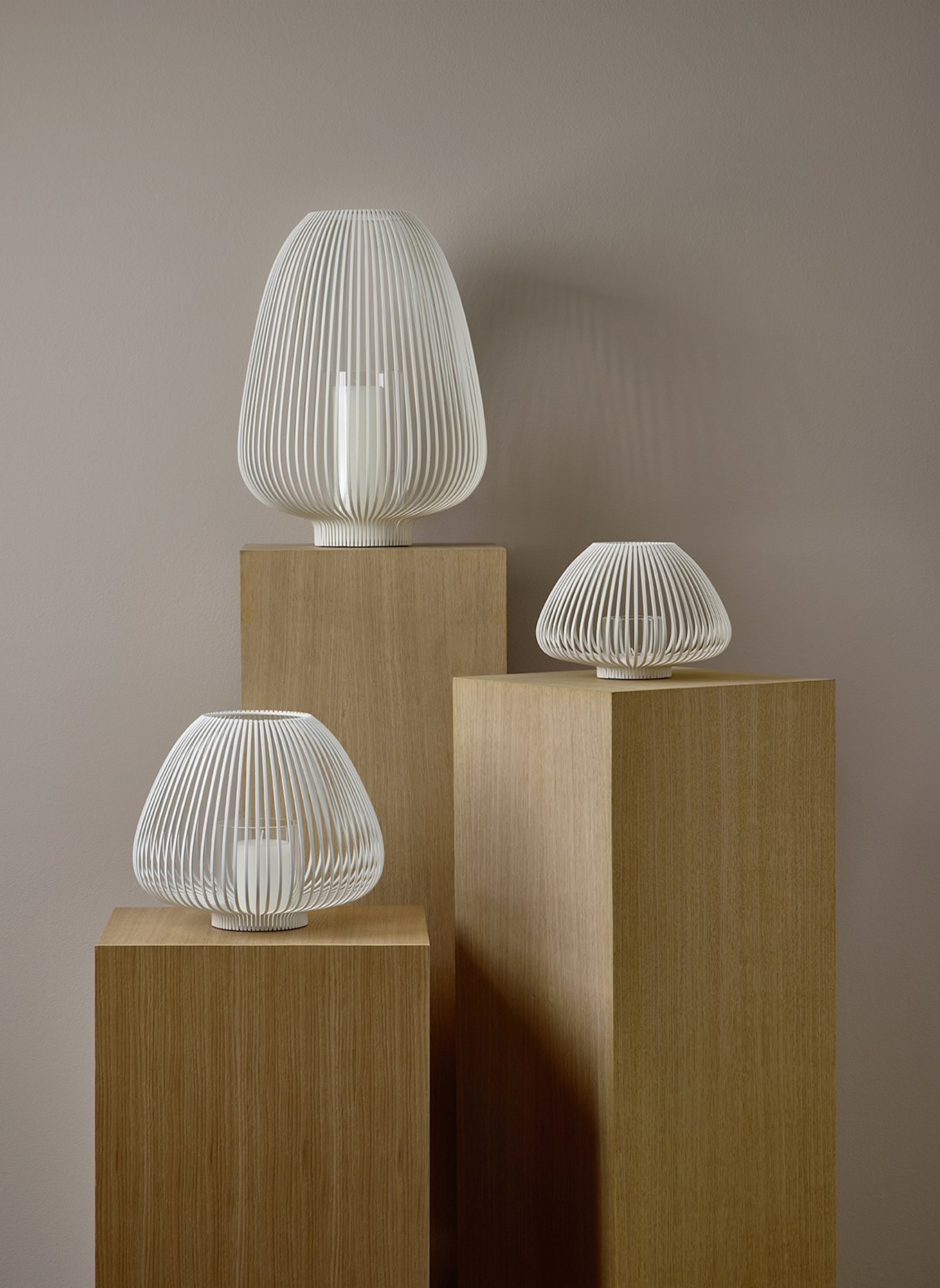 blomus Laterne M LYVA: WEISS