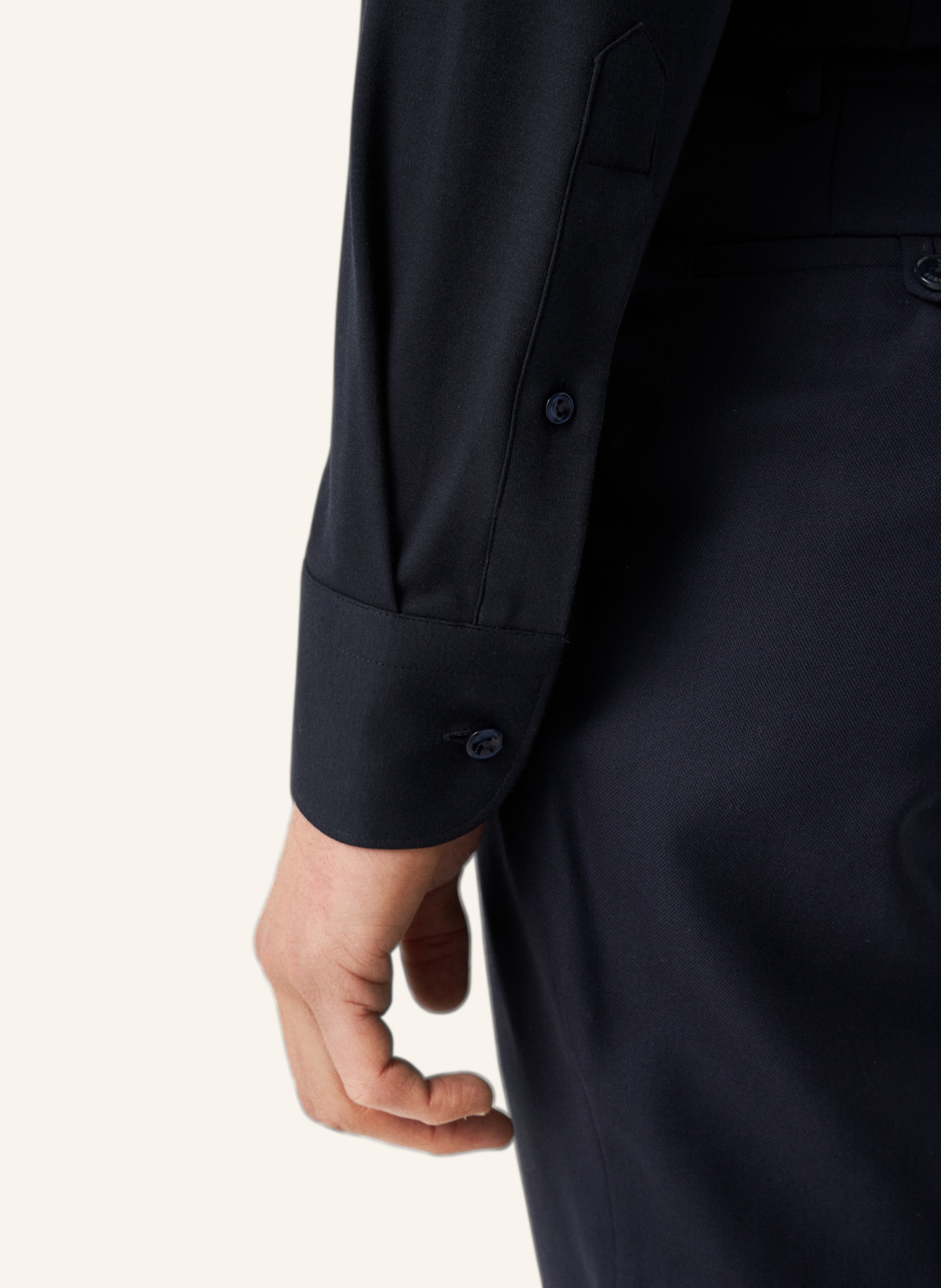 ETON Slim fit Hemd aus Vier-Wege-Stretch, Farbe: DUNKELBLAU (Bild 4)