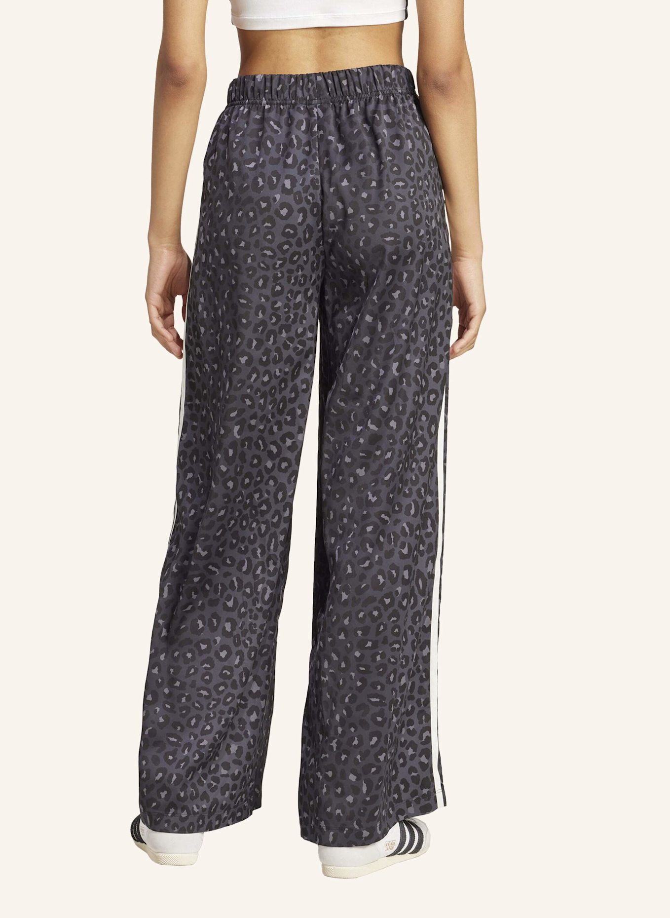 adidas Originals Track Pants: GRAU