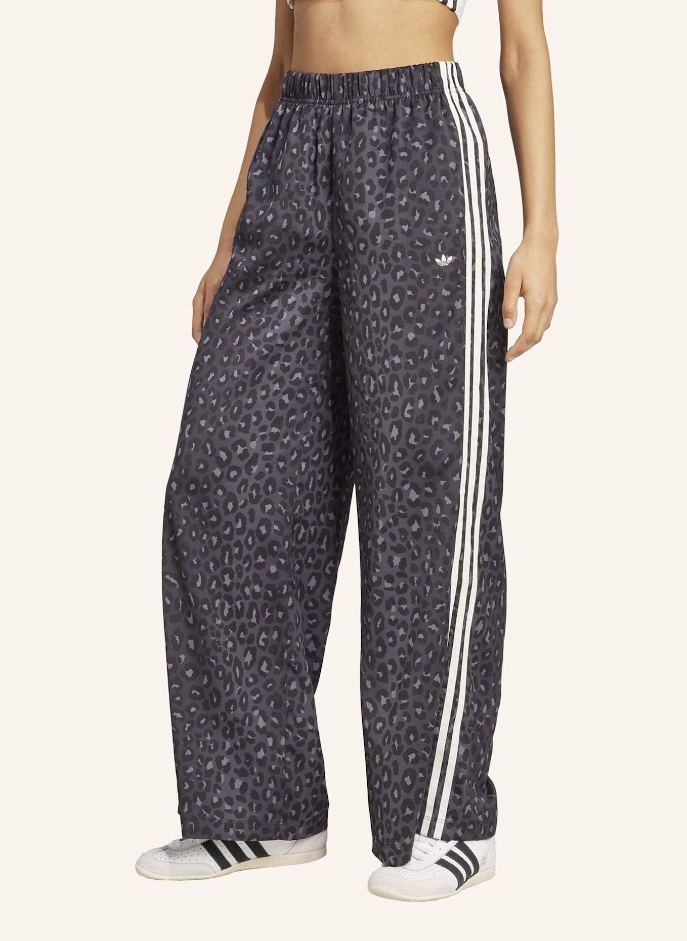 adidas Originals Track Pants: GRAU