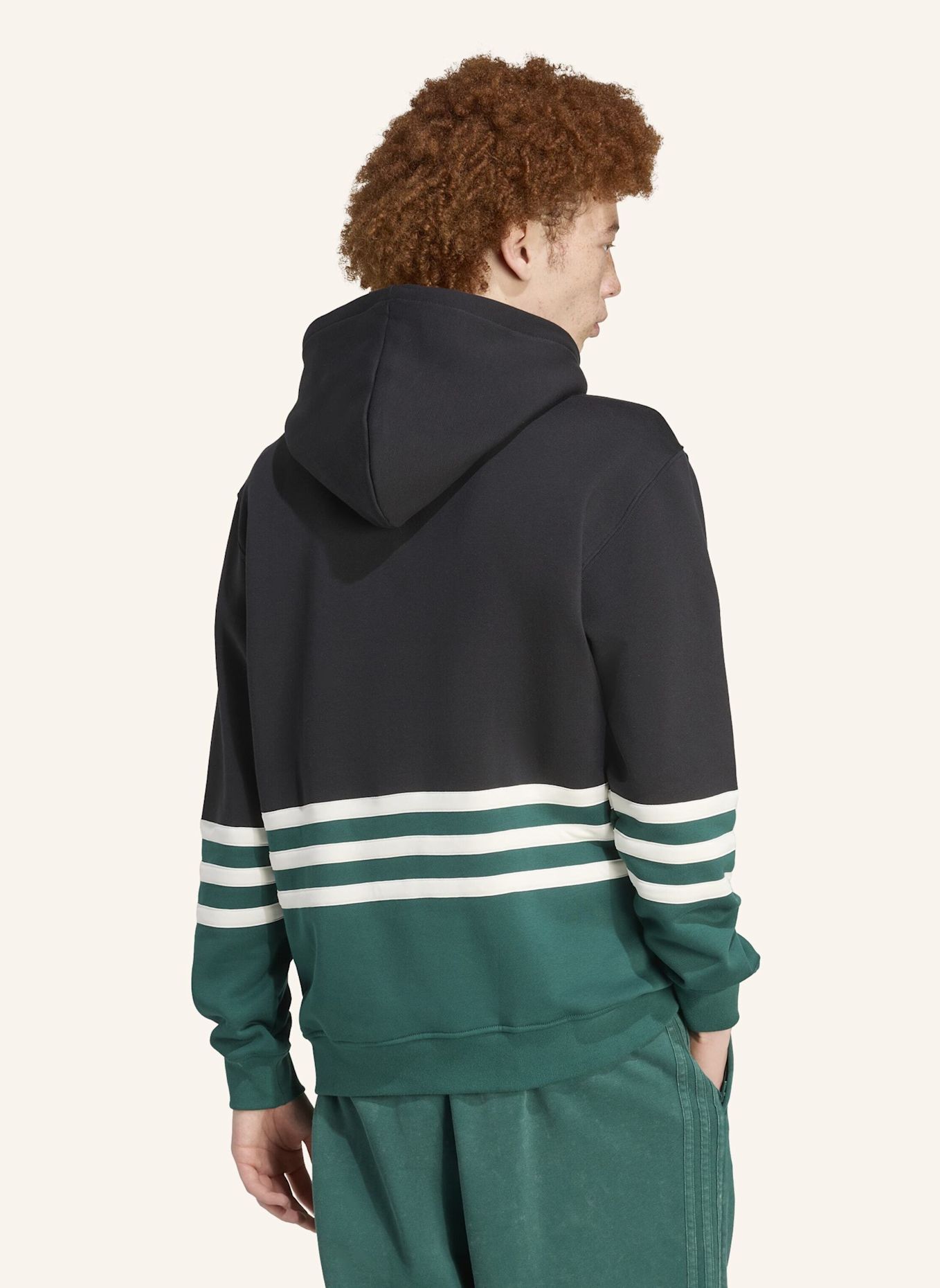 adidas Originals ARCHIVE CUTLINE HOODIE: SCHWARZ/ GRÜN