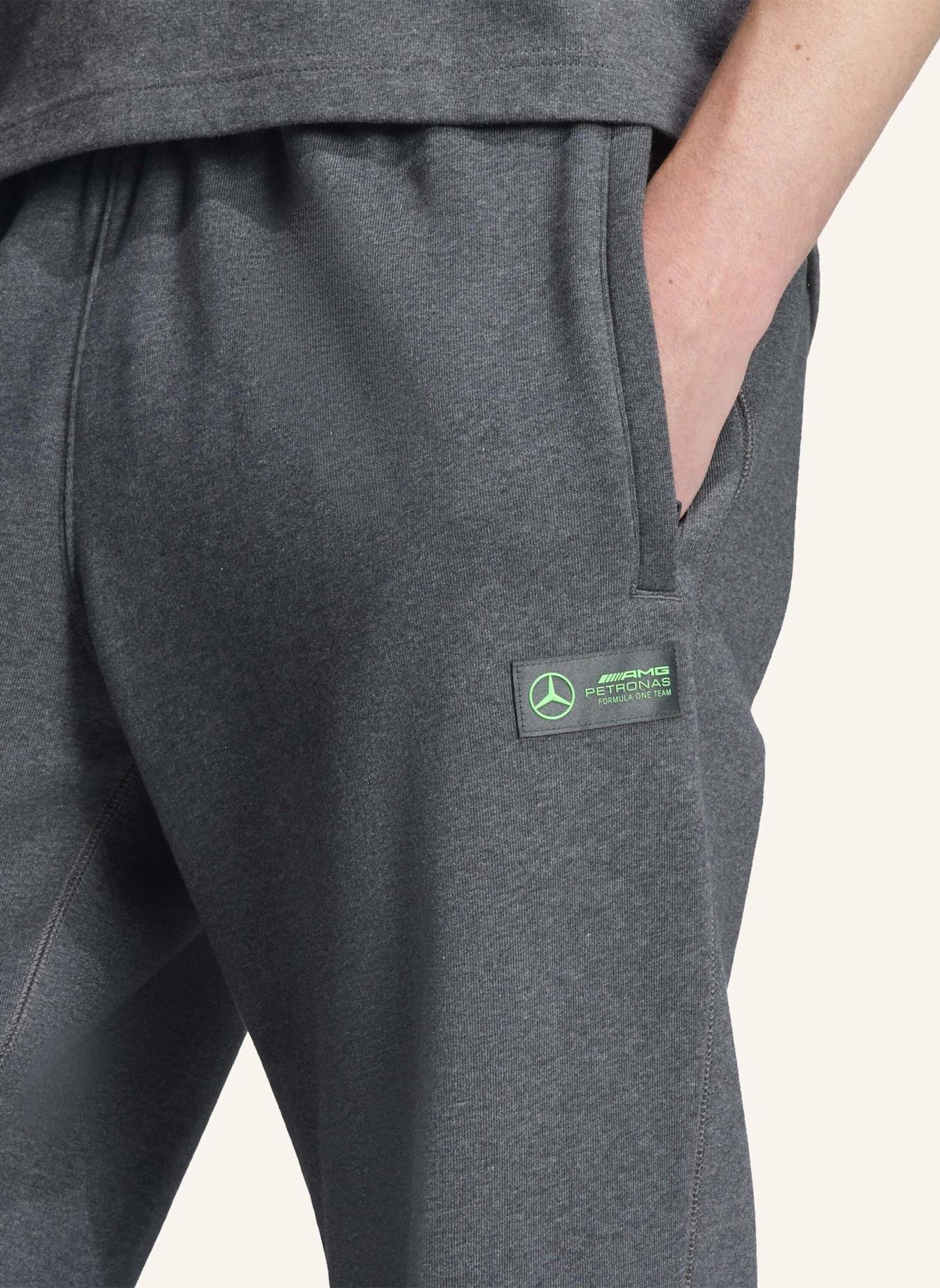 adidas MERCEDES - AMG PETRONAS FORMULA ONE TEAM PREMIUM JOGGINGHOSE: GRAU