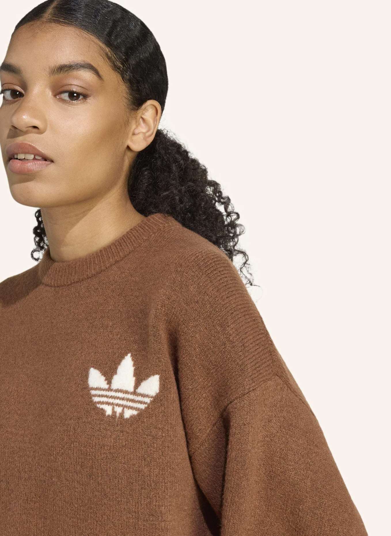 adidas Originals Pullover: BRAUN