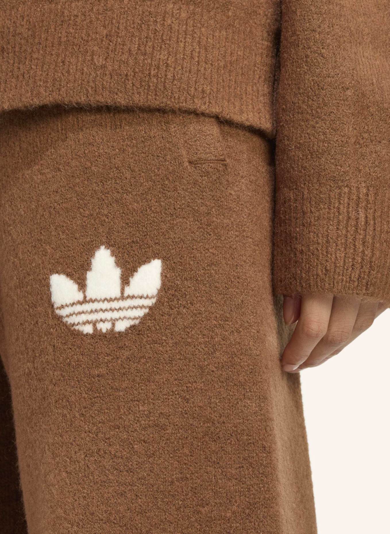 adidas Originals Strickhose im Jogging-Stil: BRAUN