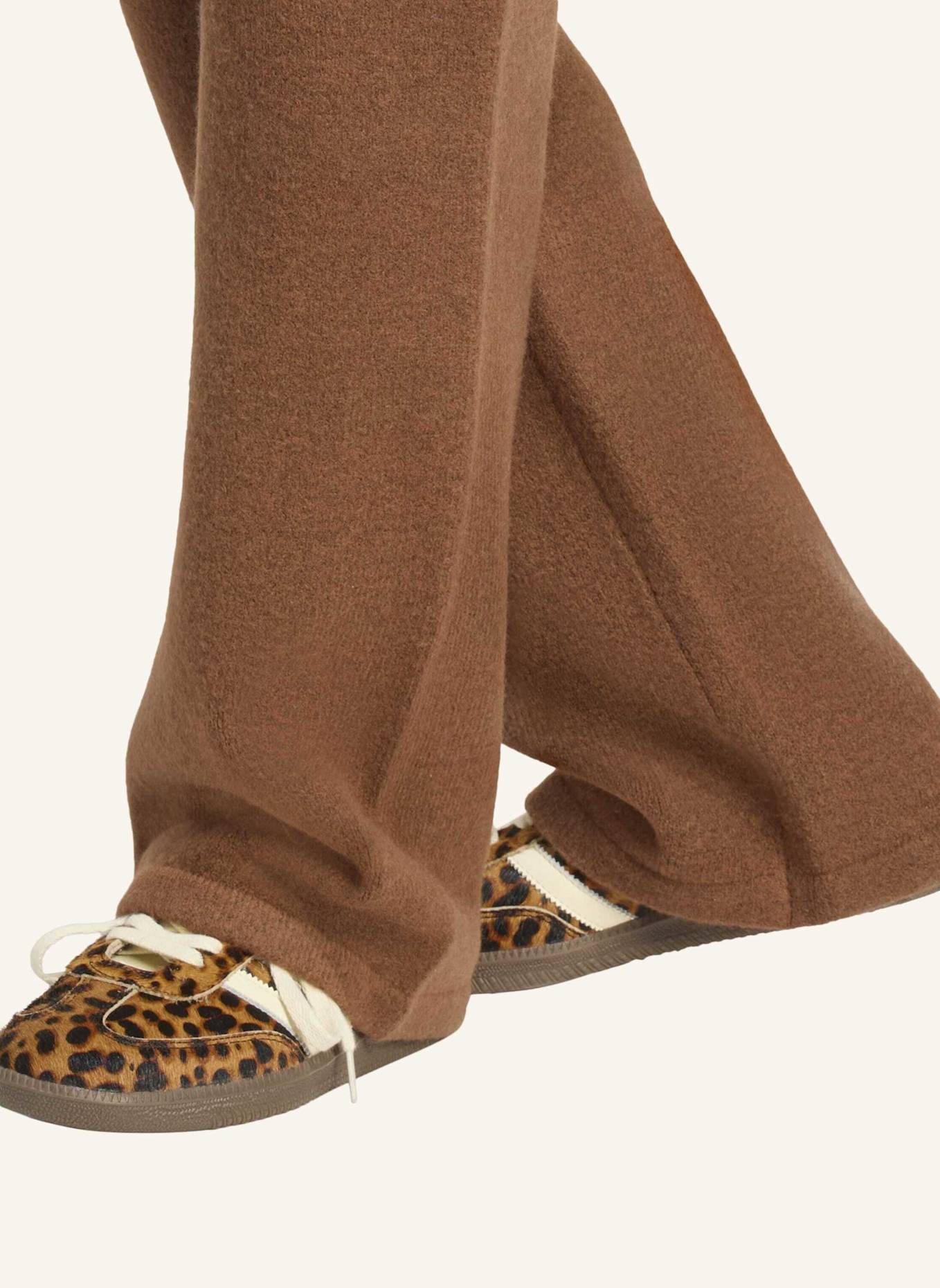 adidas Originals Strickhose im Jogging-Stil: BRAUN