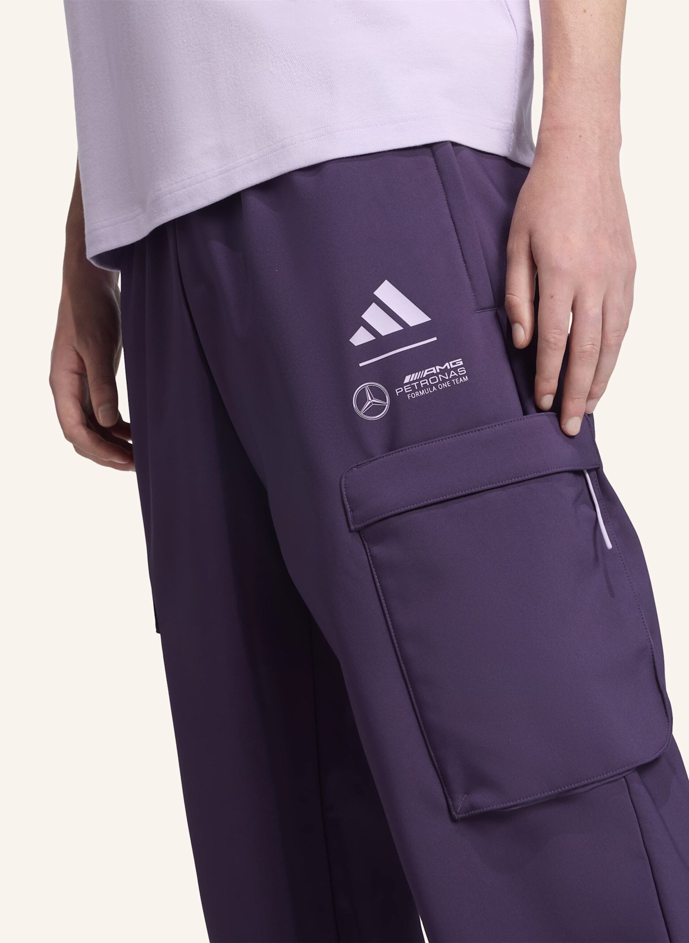 adidas Track Pants MERCEDES - AMG PETRONAS FORMULA ONE TEAM PREMIUM: LILA