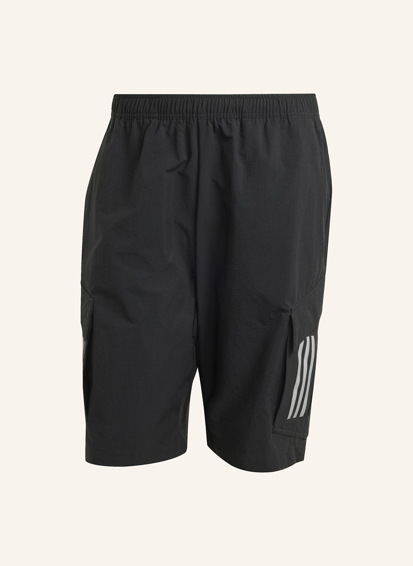adidas MERCEDES - AMG PETRONAS FORMULA ONE TEAM MECHANICS SHORTS: SCHWARZ/ SILBER