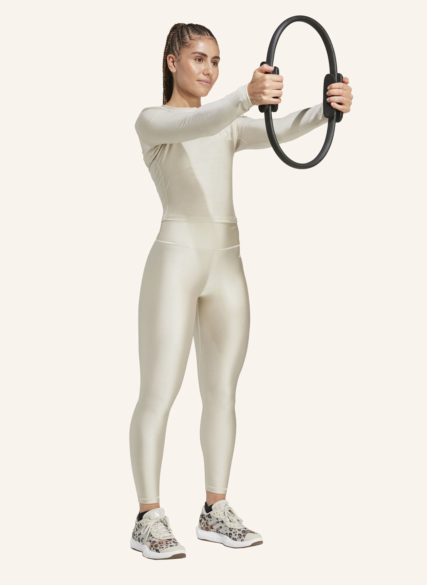 adidas WORKOUT ESSENTIALS LONGSLEEVE HEMD GLANZ: BEIGE