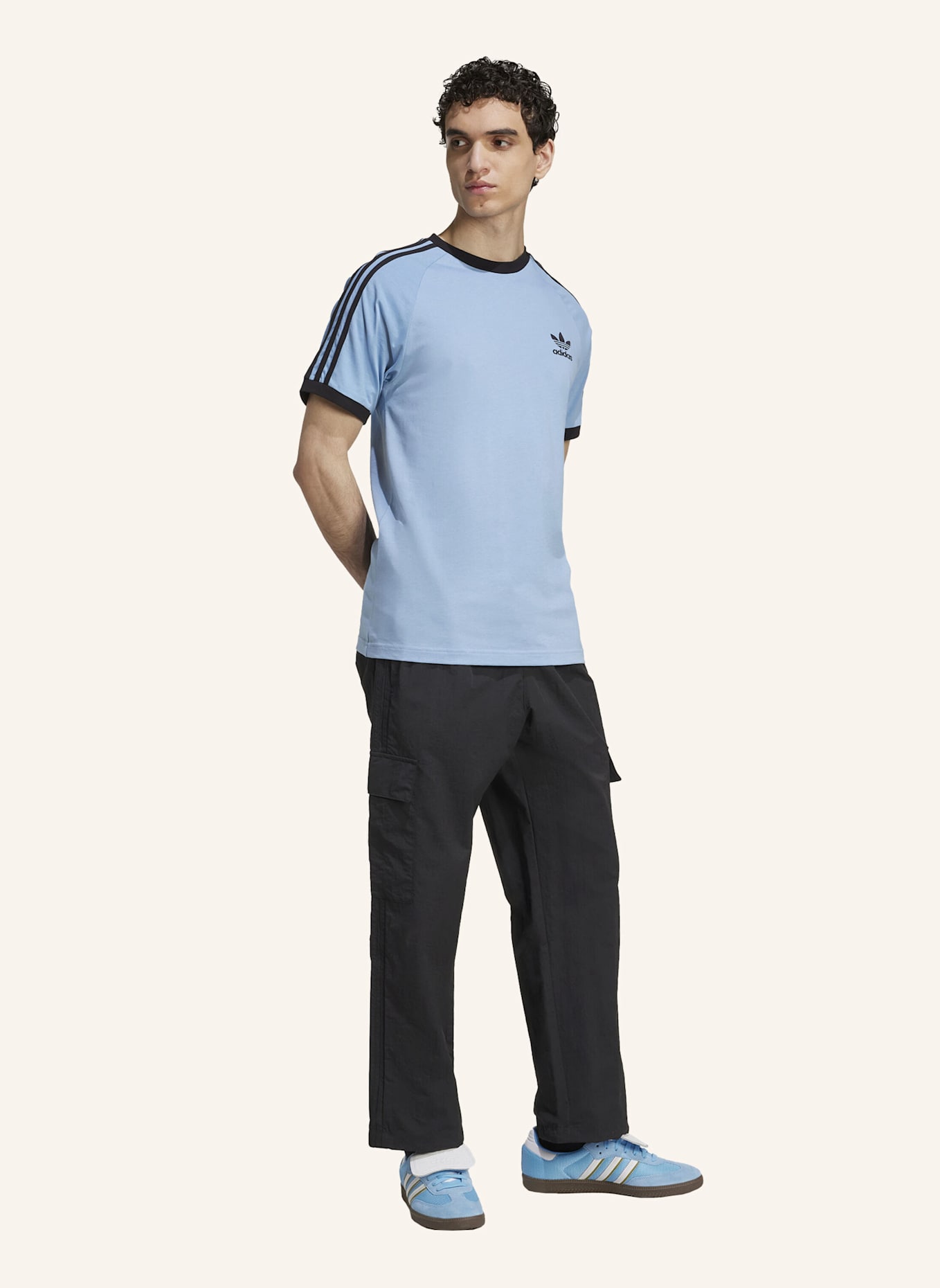 adidas Originals ADICOLOR CLASSICS 3-STREIFEN CARGOHOSE: SCHWARZ