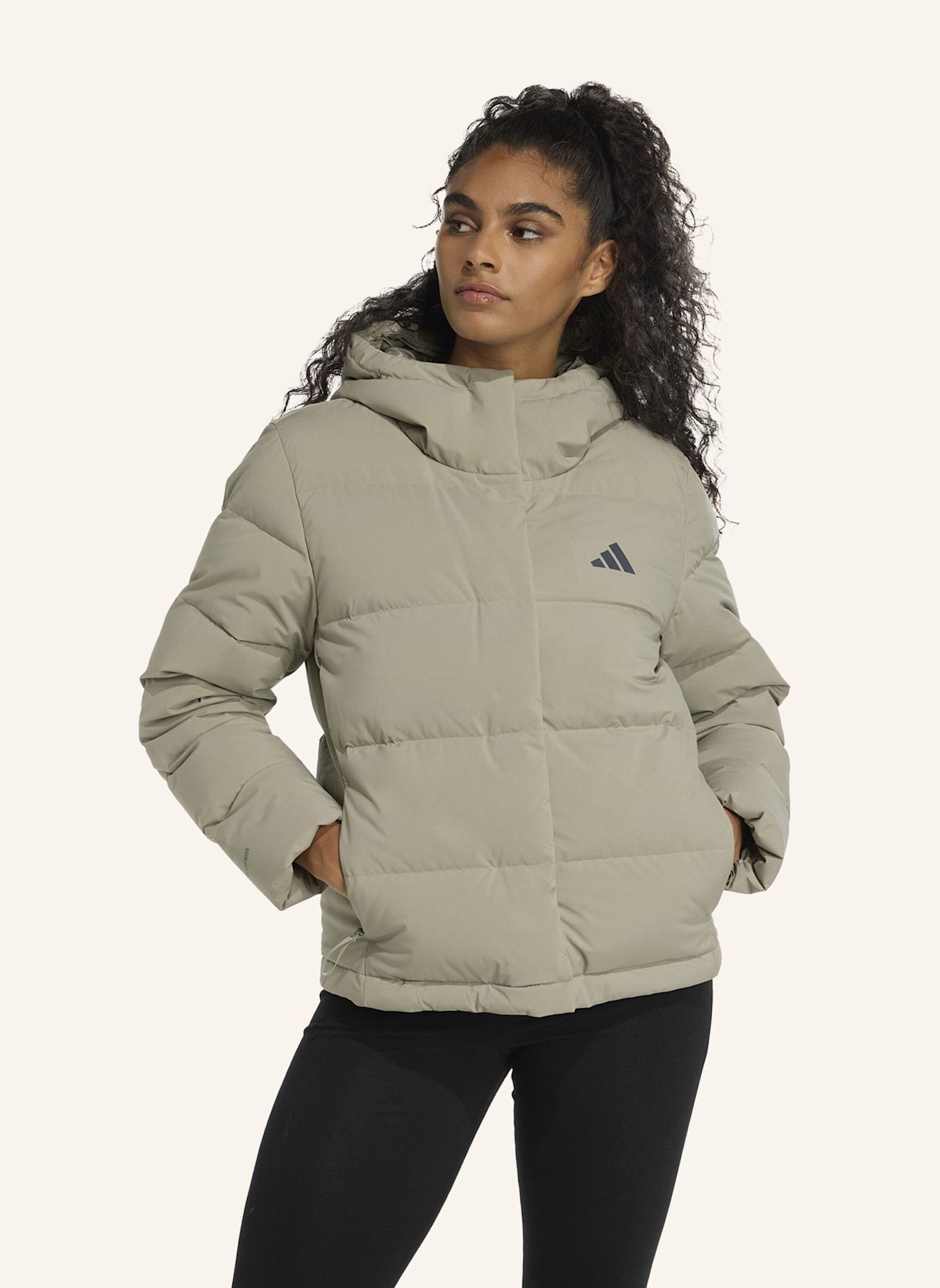 adidas HELIONIC CLIMAWARM DAUNENJACKE MIT KAPUZE: SILBER
