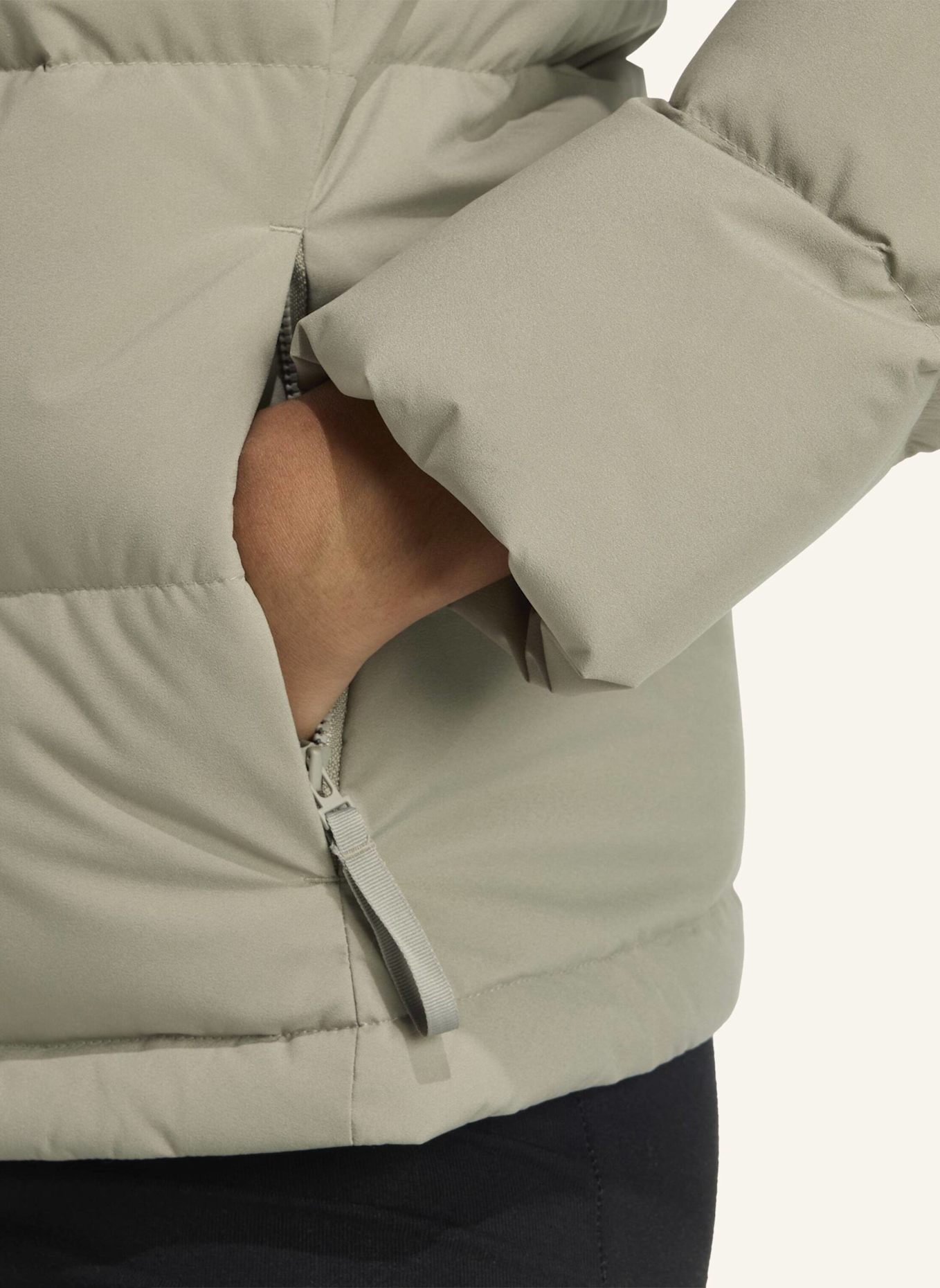 adidas HELIONIC CLIMAWARM DAUNENJACKE MIT KAPUZE: SILBER