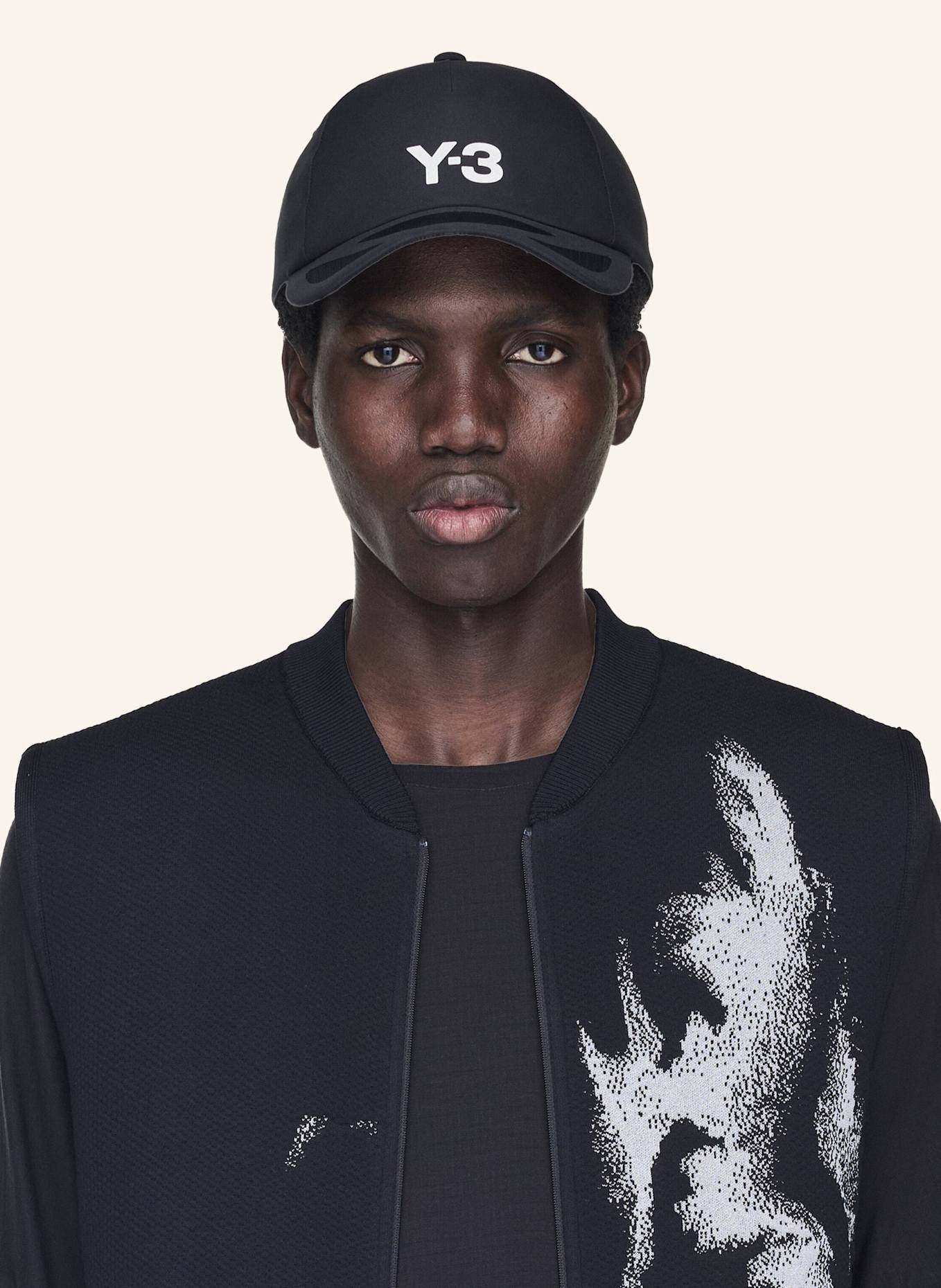 Y-3 Y-3 RUNNING ENGINEERED VEST: SCHWARZ