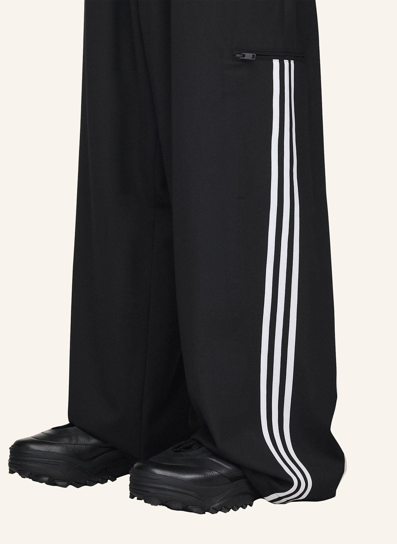 Y-3 Y-3 REFINED WOOL STRAIGHT LEG HOSE: SCHWARZ