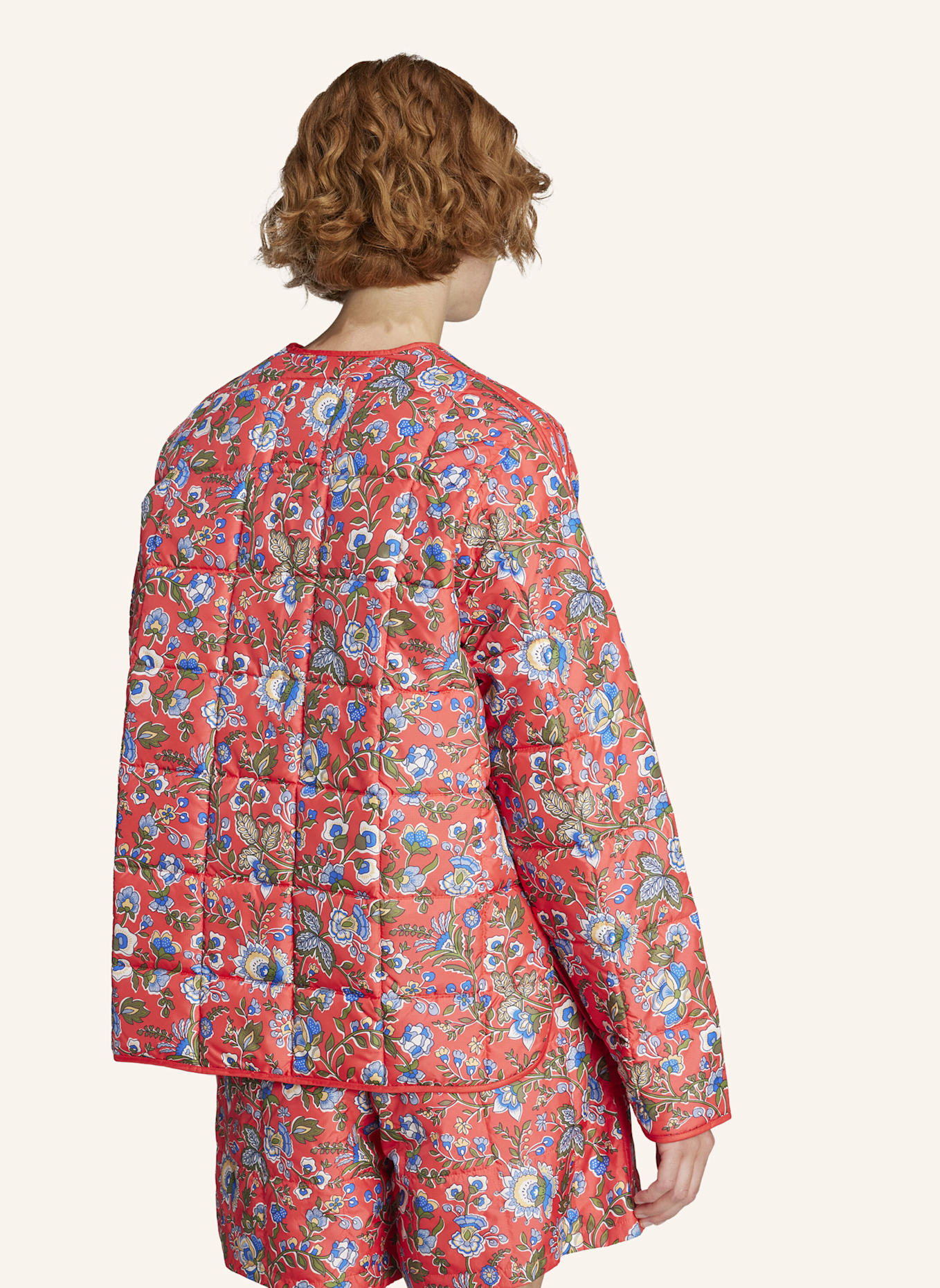 adidas Originals ADIDAS ORIGINALS X LIBERTY LONDON STEPPJACKE: ROT