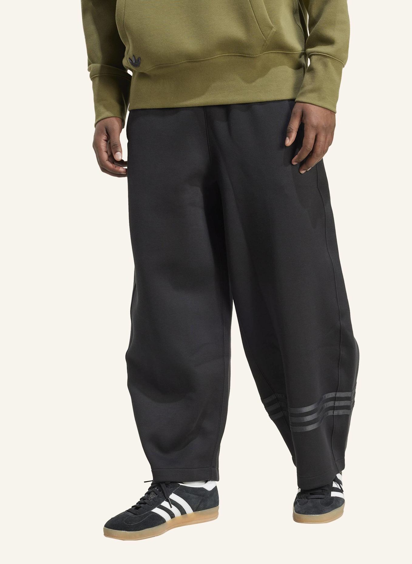 adidas Originals NEUCLASSICS JOGGINGHOSE: SCHWARZ