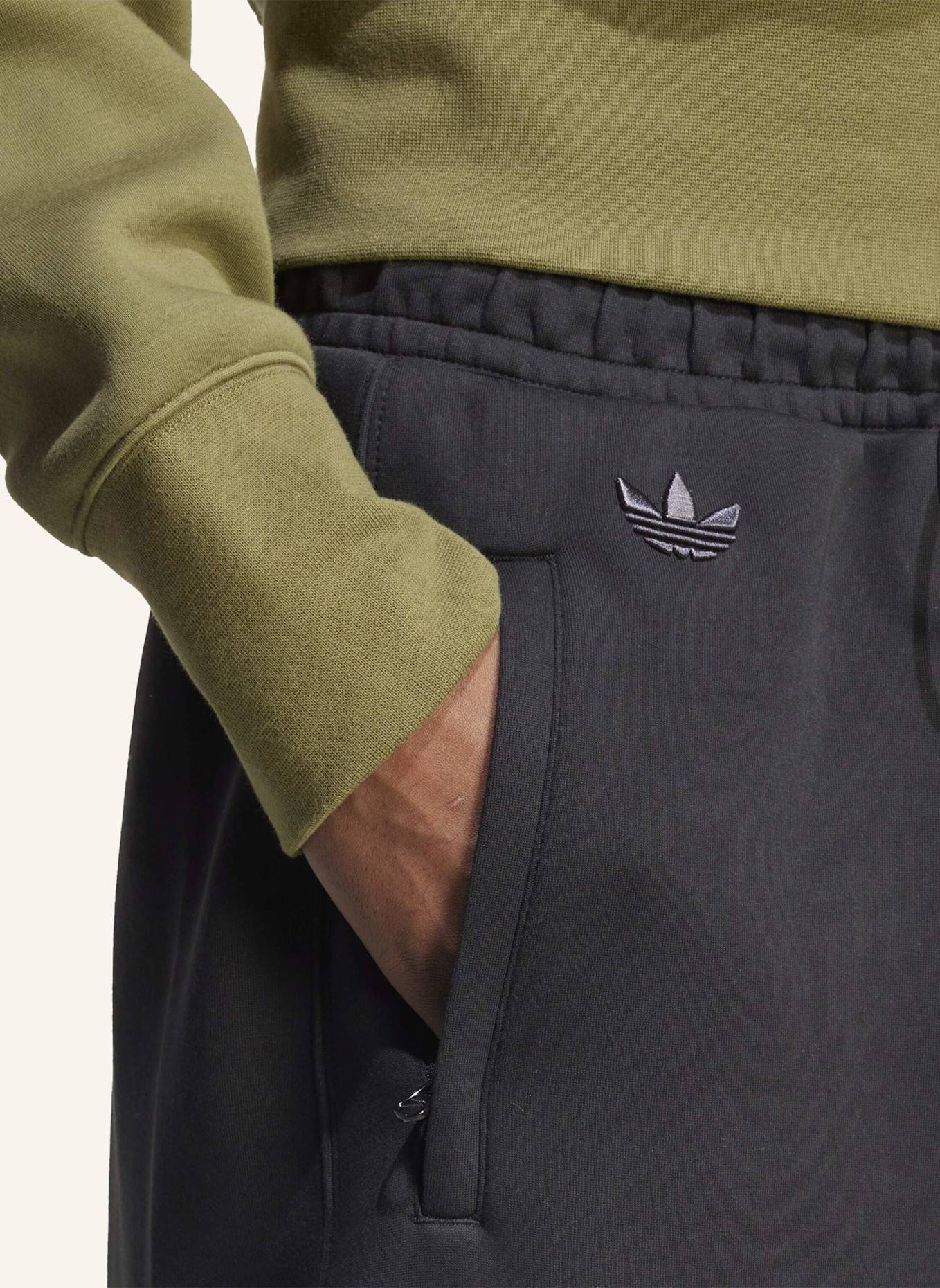 adidas Originals NEUCLASSICS JOGGINGHOSE: SCHWARZ