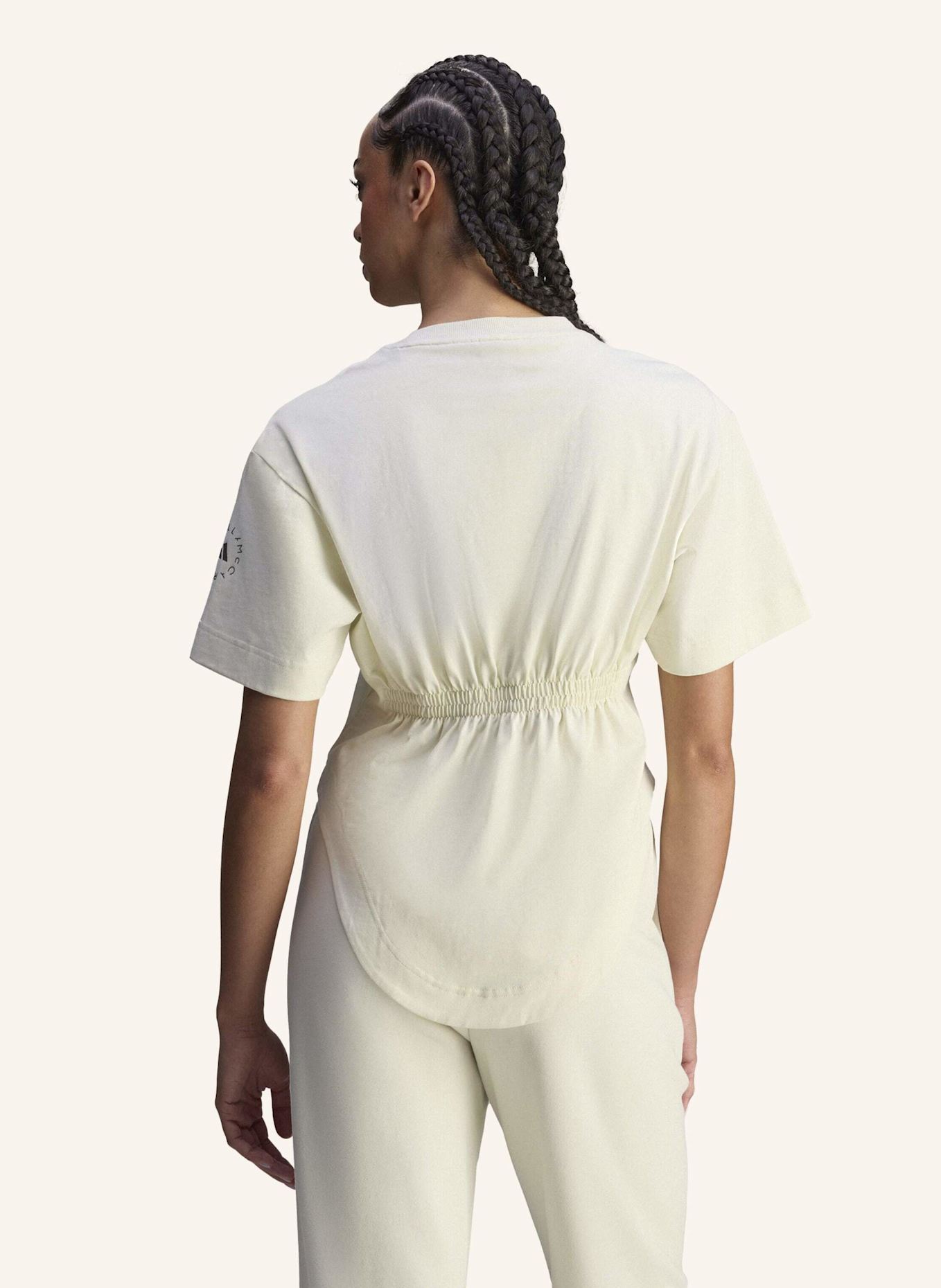 adidas by Stella McCartney ADIDAS BY STELLA MCCARTNEY SPORTSWEAR CURVED HEM T-SHIRT: CREME