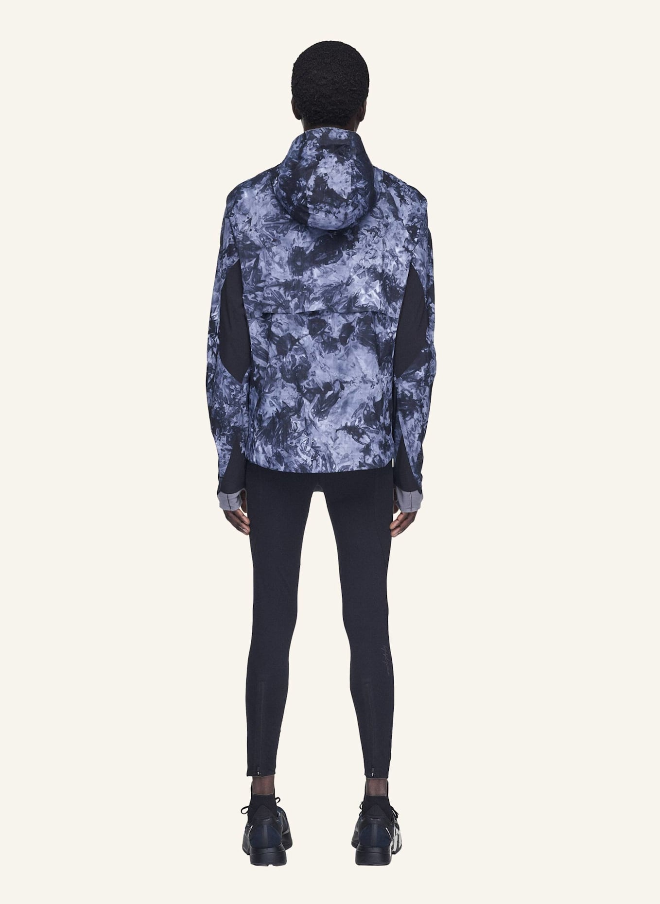 Y-3 Y-3 LAUFJACKE: SCHWARZ