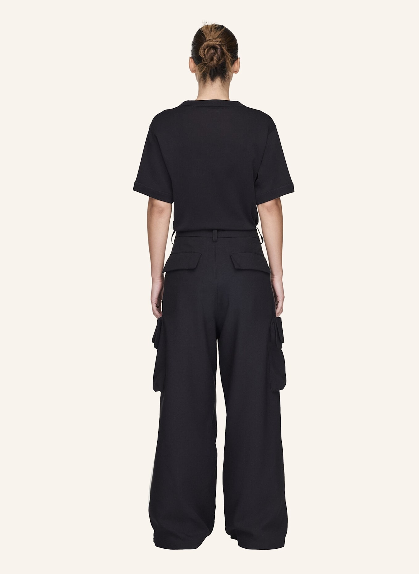 Y-3 Y-3 SPORT UNIFORM MULTI CARGOHOSE: SCHWARZ