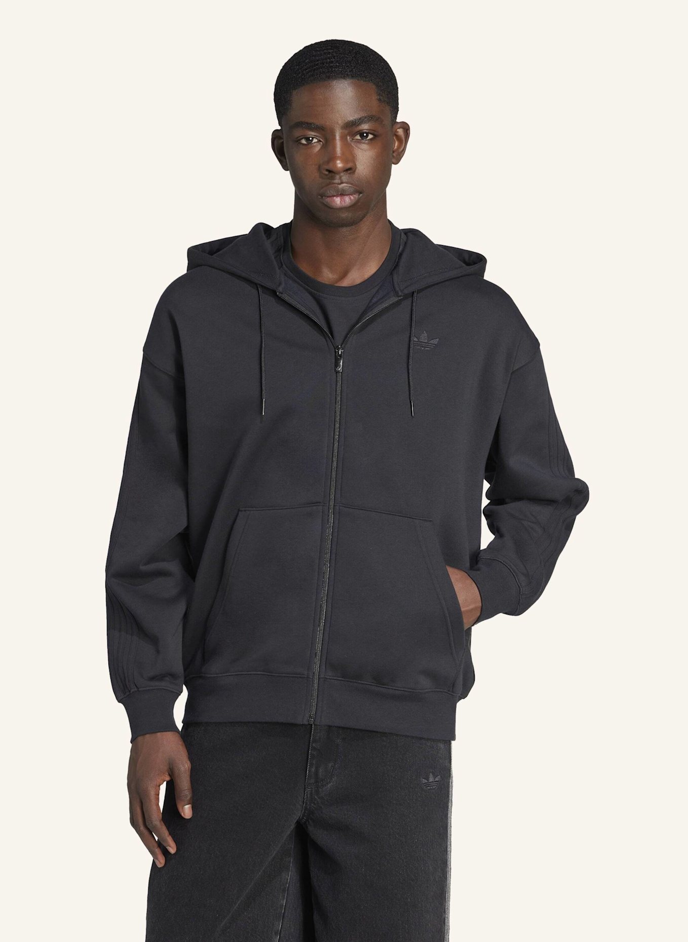 adidas Originals ADIDAS ADICOLOR KAPUZENJACKE, OVERSIZE: SCHWARZ