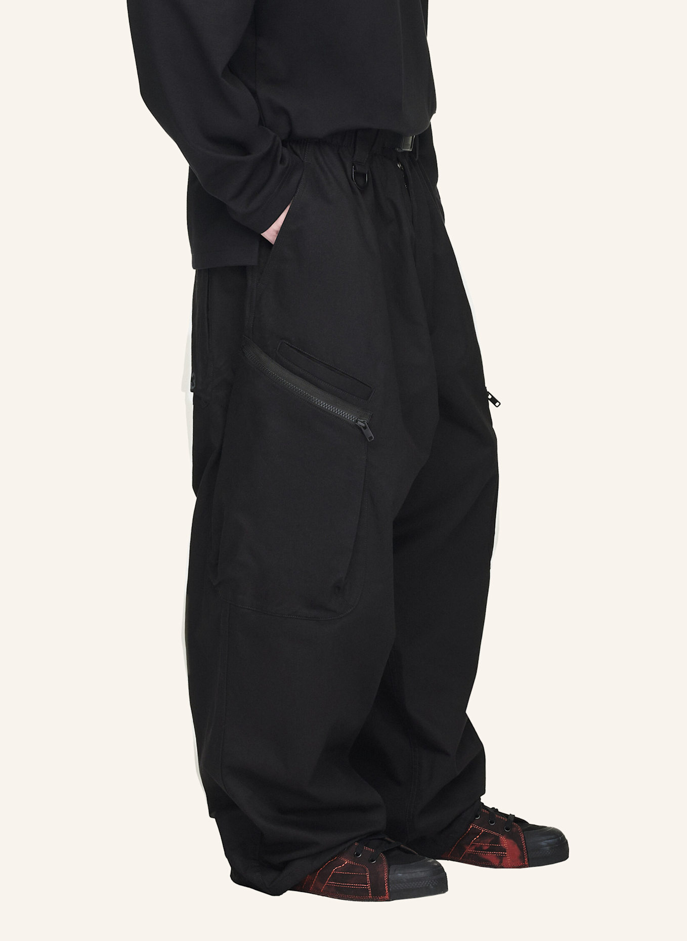 Y-3 Y-3 UT TWILL CARGOHOSE: SCHWARZ