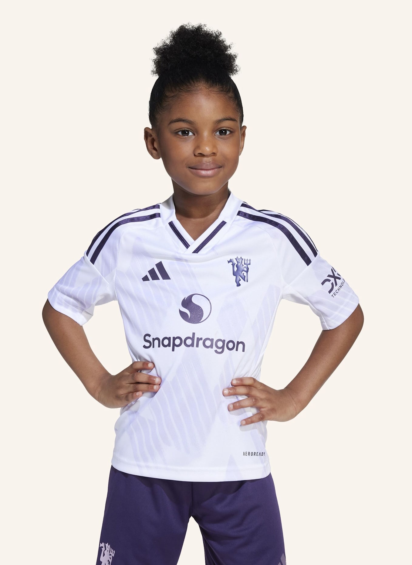 adidas MANCHESTER UNITED 25/26 KIDS MINI-AUSRÜSTUNG: WEISS