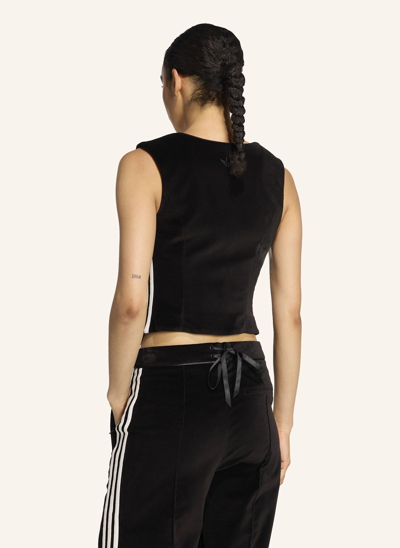 adidas Originals ADIDAS ORIGINALS SAMTKORSETT: SCHWARZ