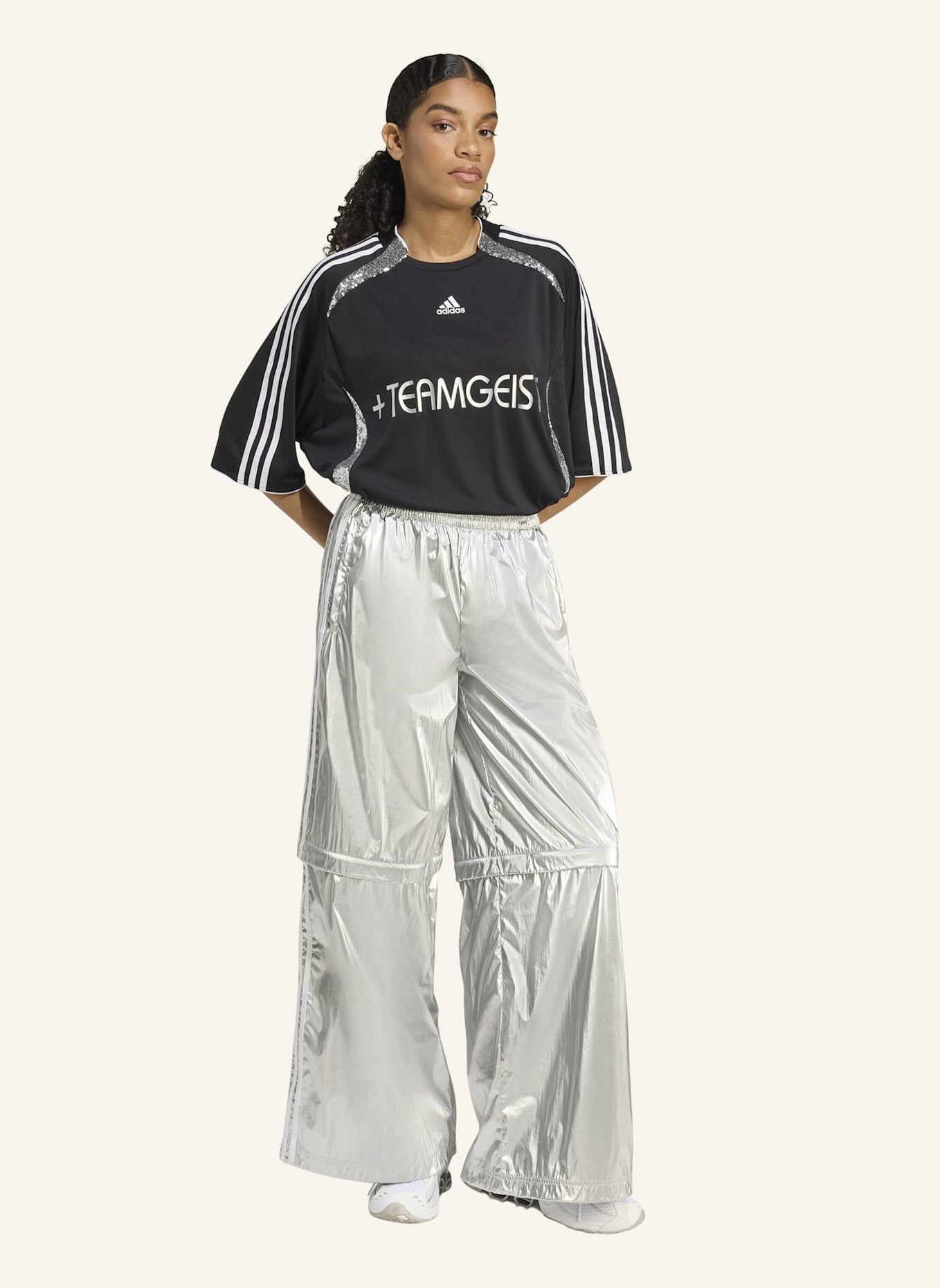 adidas Originals ADILENIUM SEASON 4 TEAMGEIST OVERSIZED SILBER TRAININGSHOSE: SILBER