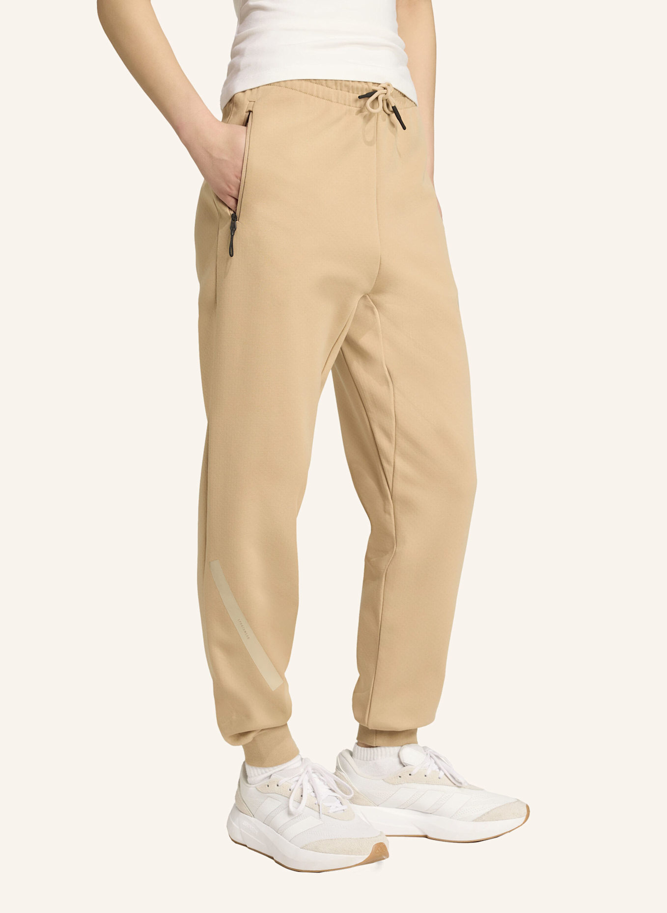 adidas Sweatpants Z.N.E.: BEIGE