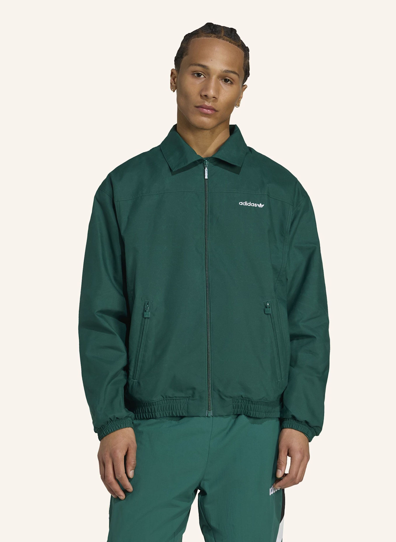 adidas Originals BRUSHED WOVEN TRAININGSJACKE: GRÜN