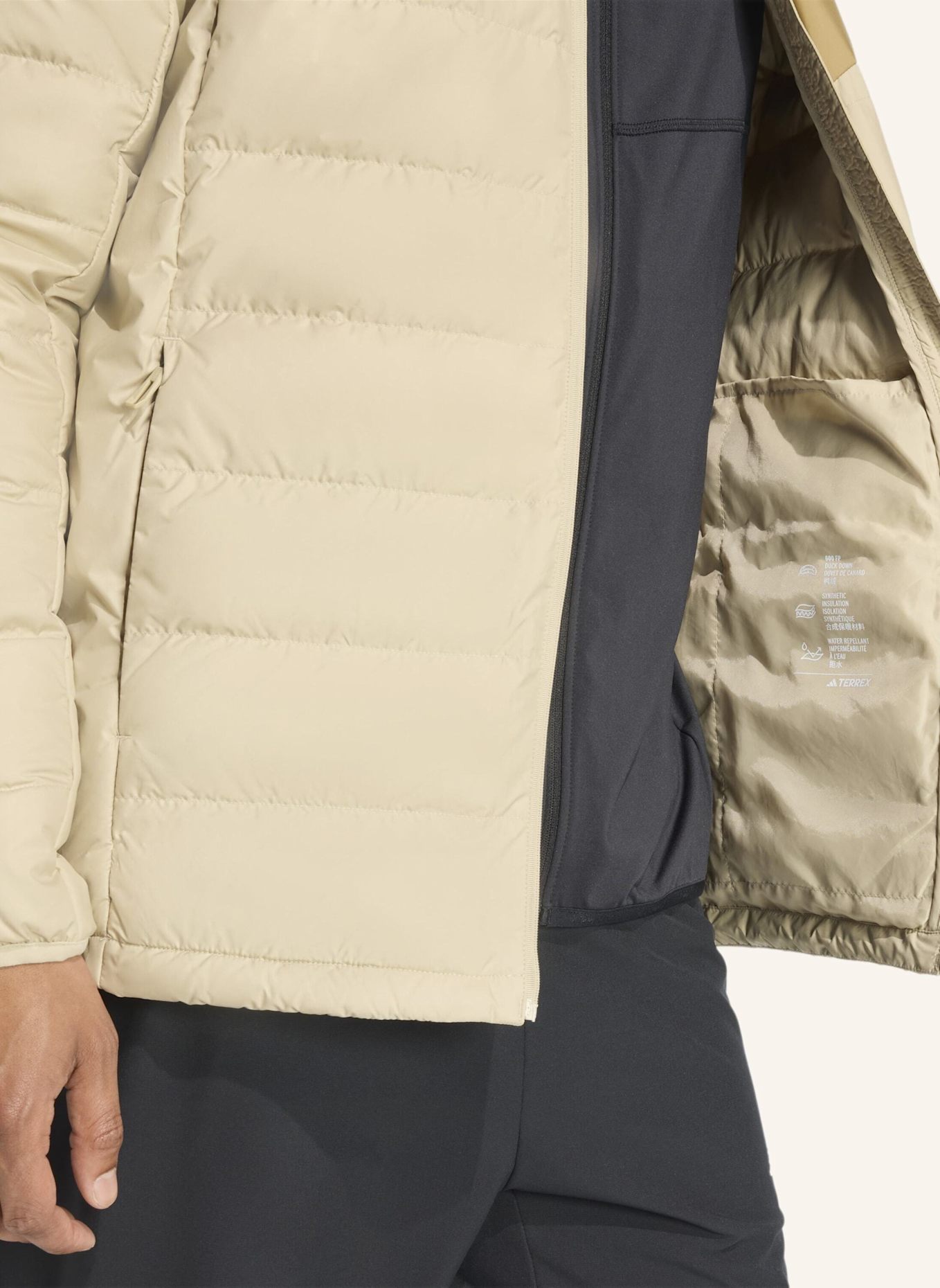 adidas TERREX TERREX MULTI LIGHT DOWN CLIMAWARM JACKE: BEIGE