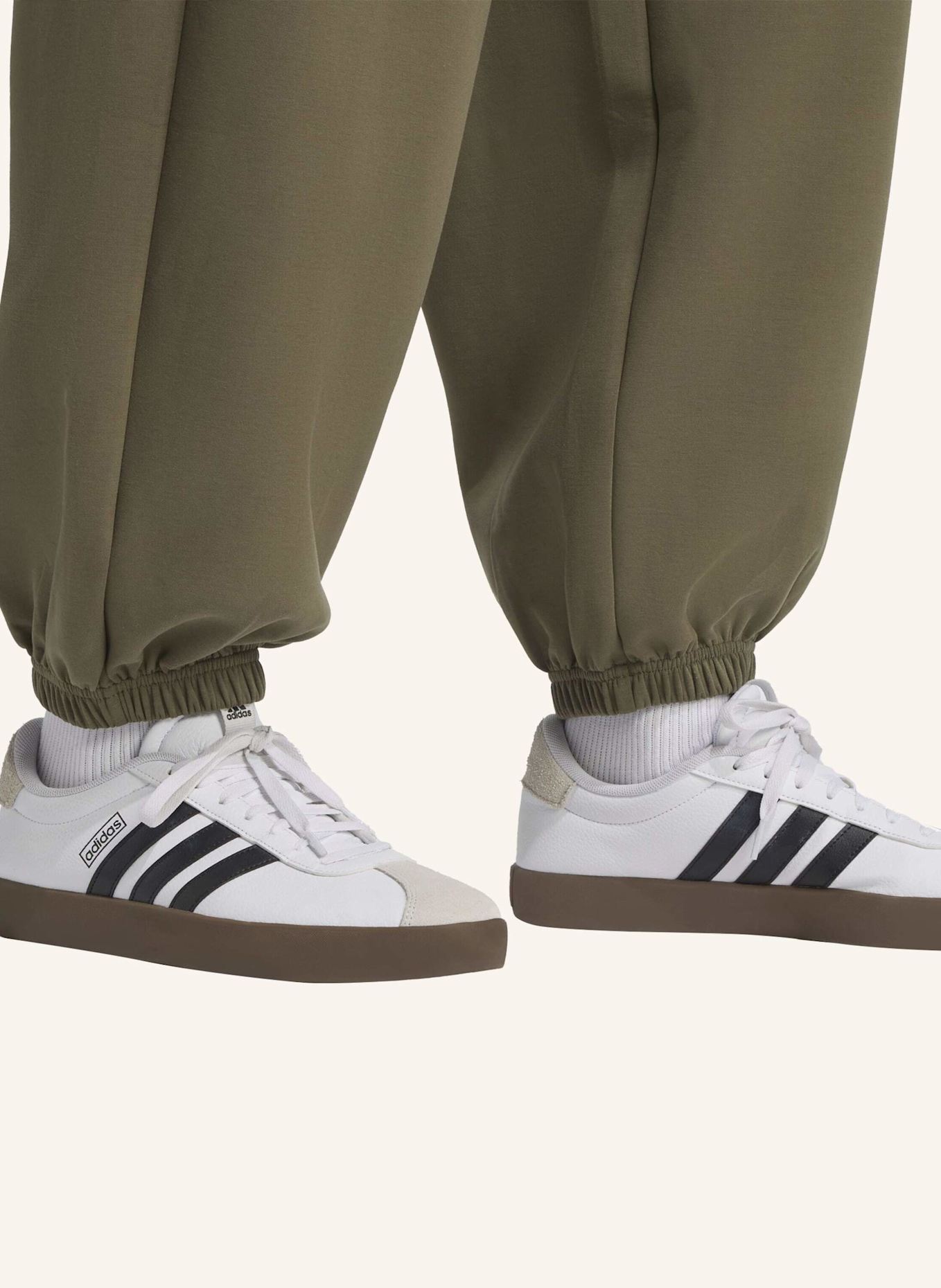 adidas Sweatpants SOFT LUX: GRÜN