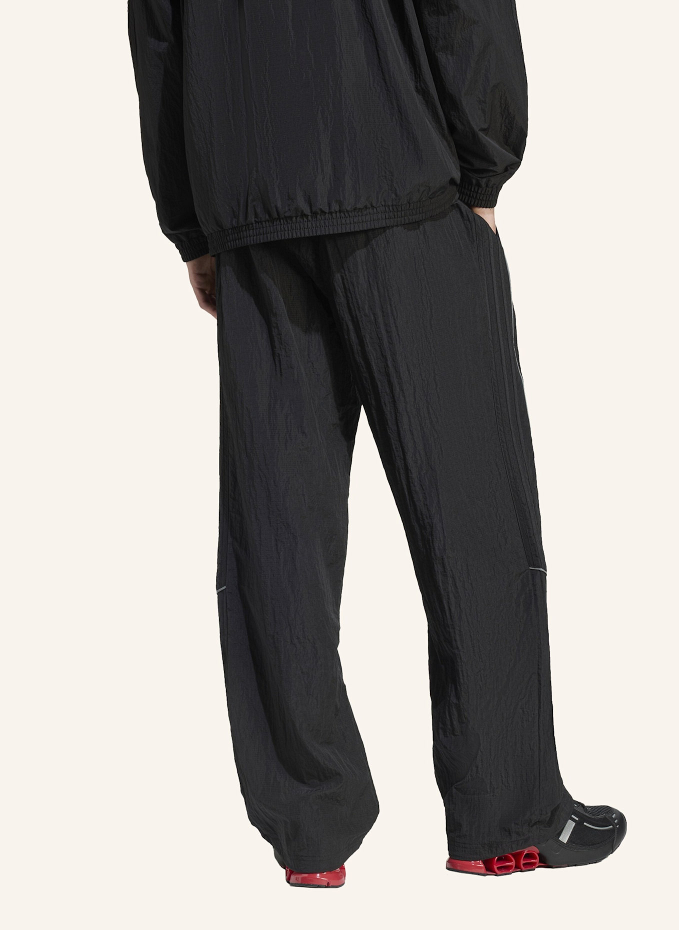 adidas Originals ADILENIUM SEASON 4 TEAMGEIST TRAININGSHOSE: SCHWARZ