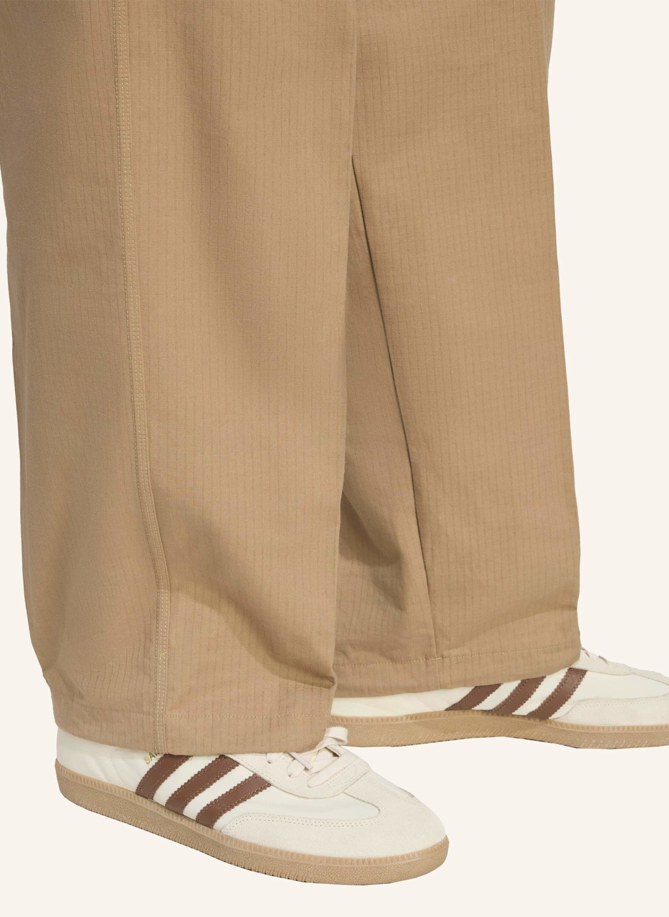 adidas Originals TREFOIL ESSENTIALS WOVEN: BEIGE