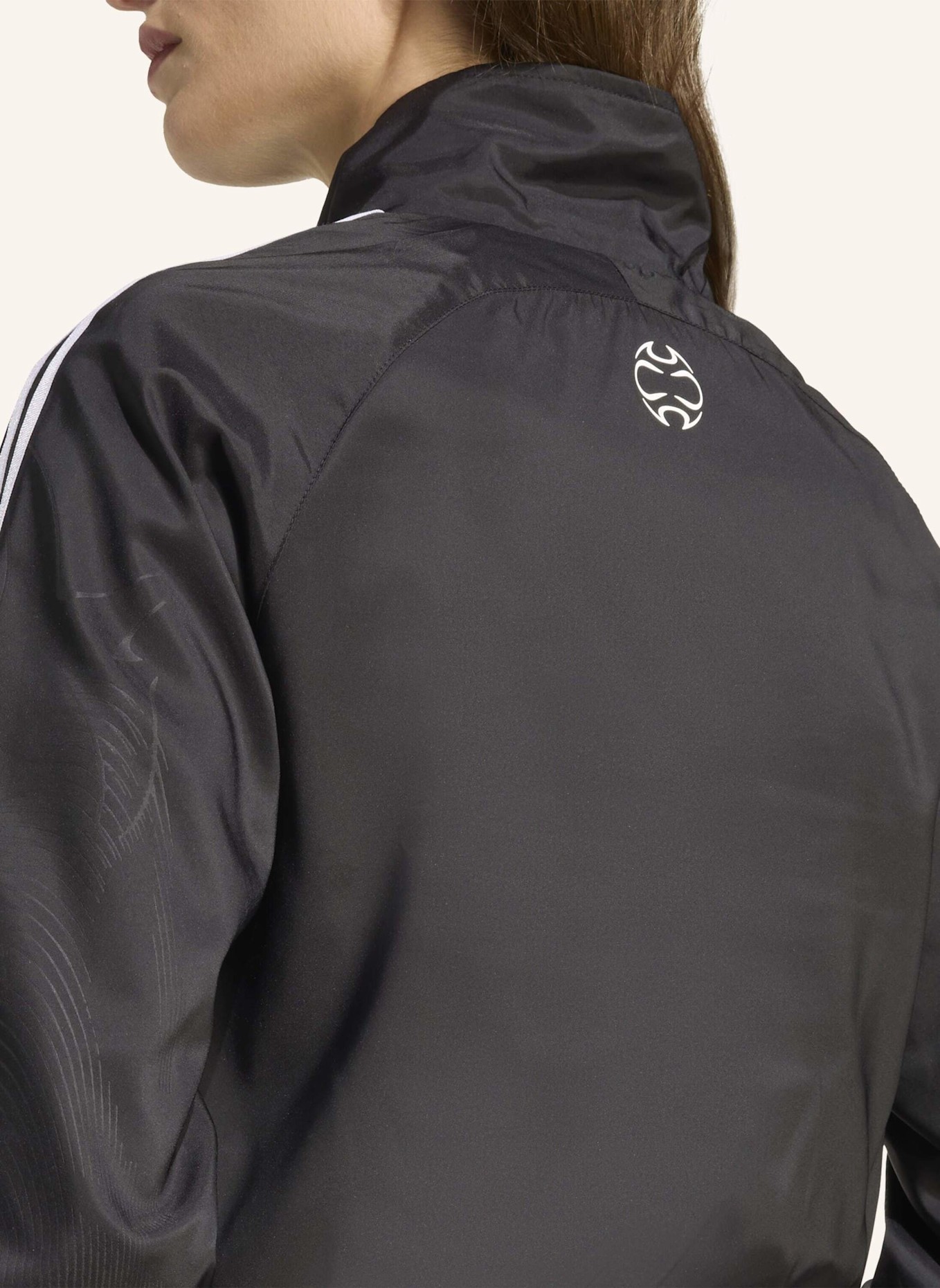 adidas Originals ADILENIUM SEASON 4 TEAMGEIST SLIM TRAININGSJACKE: SCHWARZ