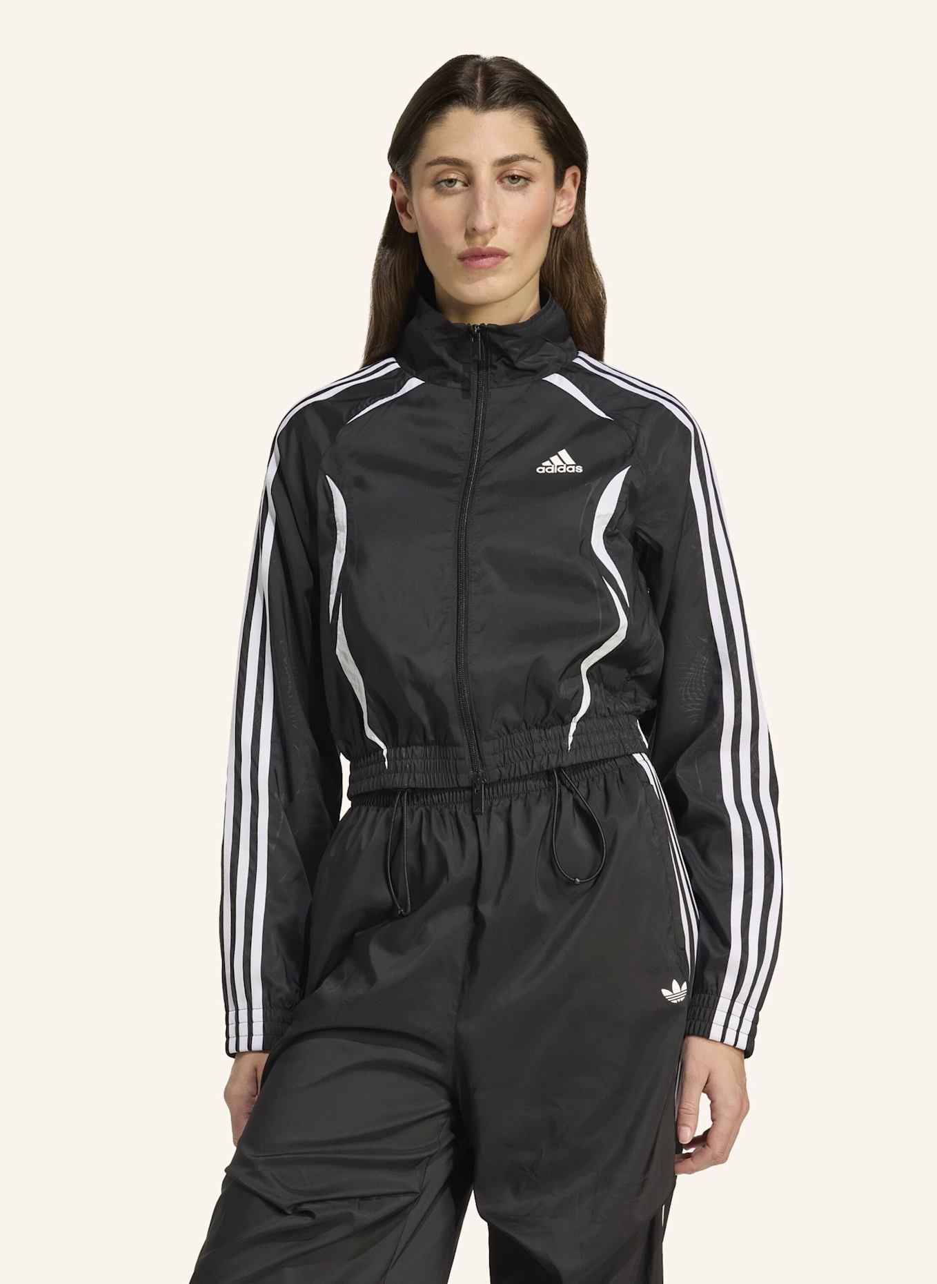 adidas Originals ADILENIUM SEASON 4 TEAMGEIST SLIM TRAININGSJACKE: SCHWARZ