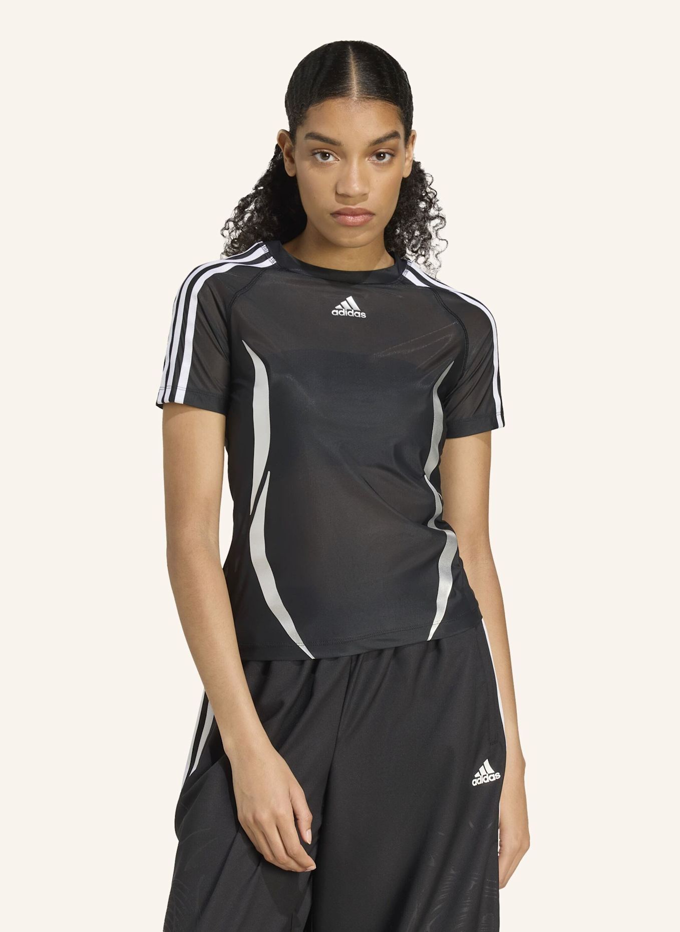 adidas Originals ADILENIUM SAISON 4 TEAMGEIST TIGHT SHEER T-SHIRT: SCHWARZ