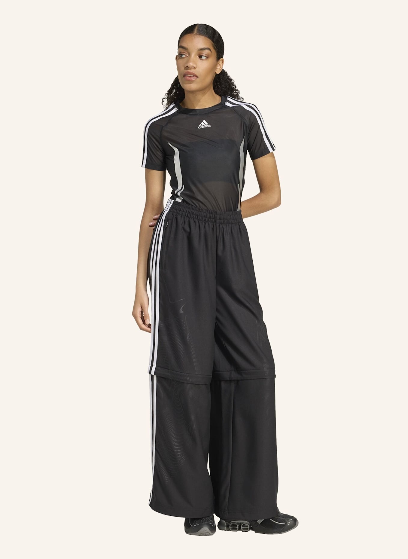 adidas Originals ADILENIUM SAISON 4 TEAMGEIST TIGHT SHEER T-SHIRT: SCHWARZ