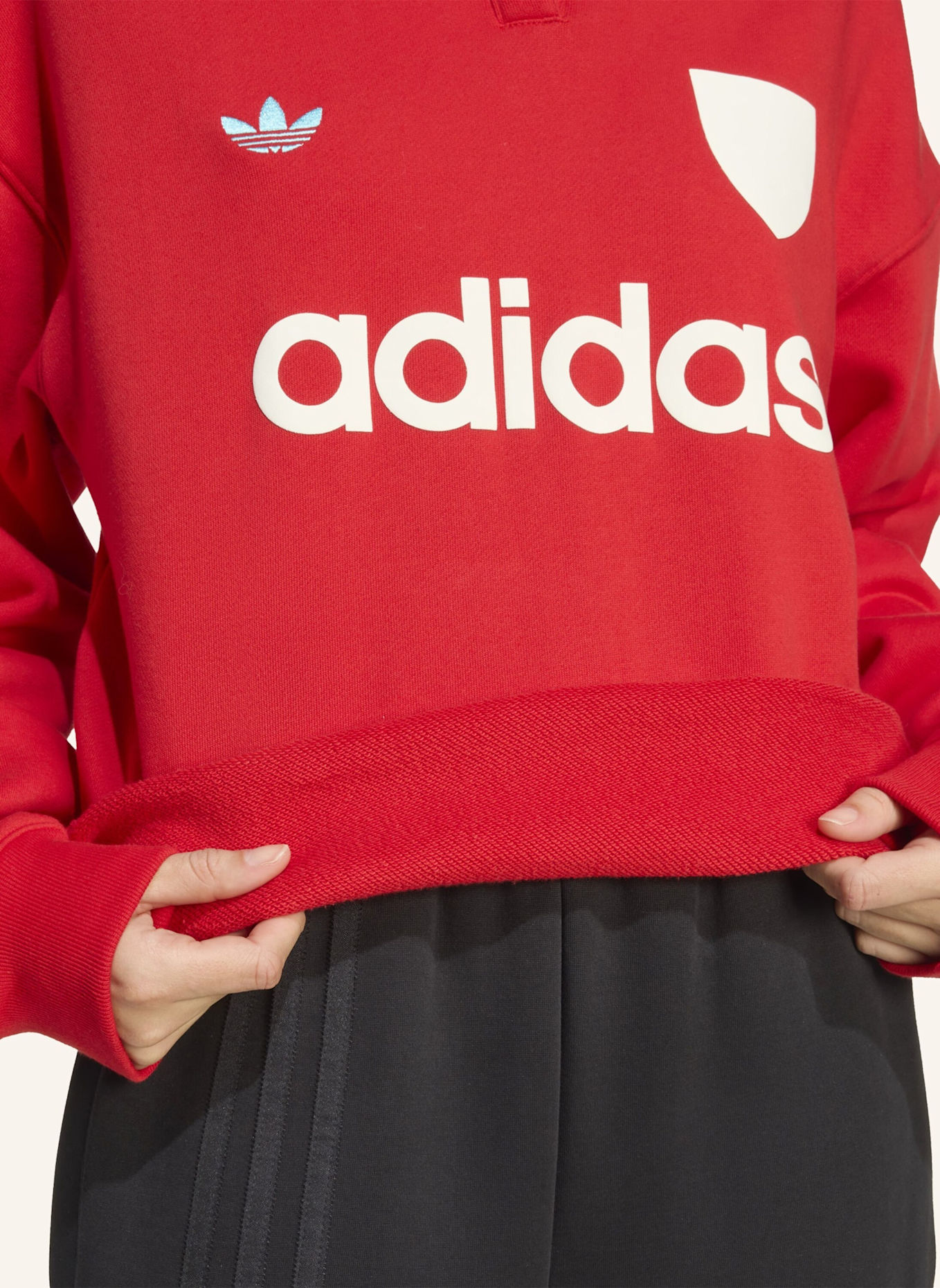 adidas Originals FUSSBALL GRAFIK SWEATSHIRT: ROT