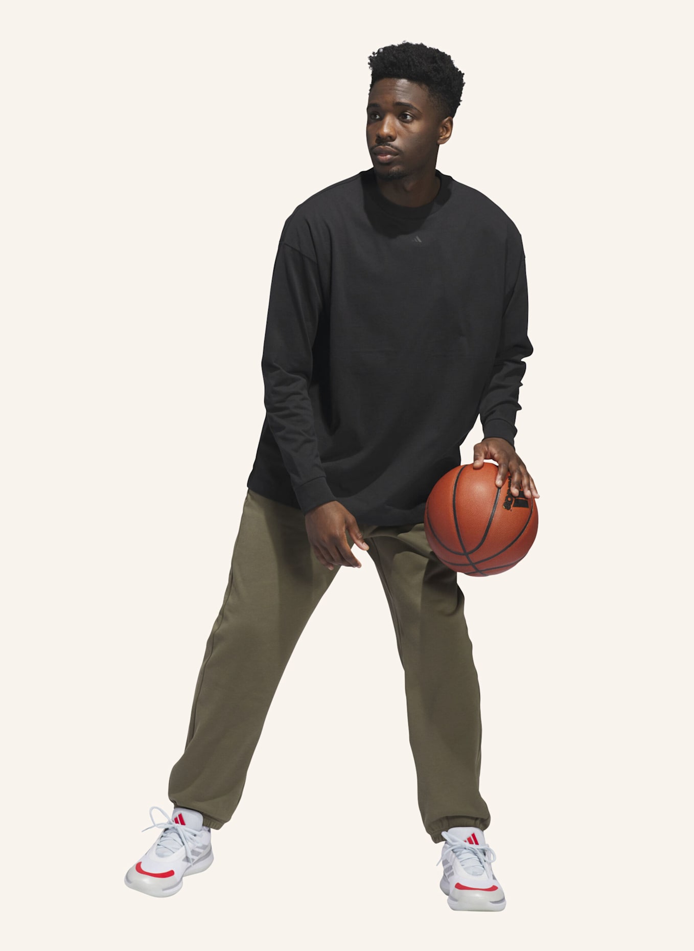 adidas ADIDAS BASKETBALL LONGSLEEVE – GENDERNEUTRAL: SCHWARZ