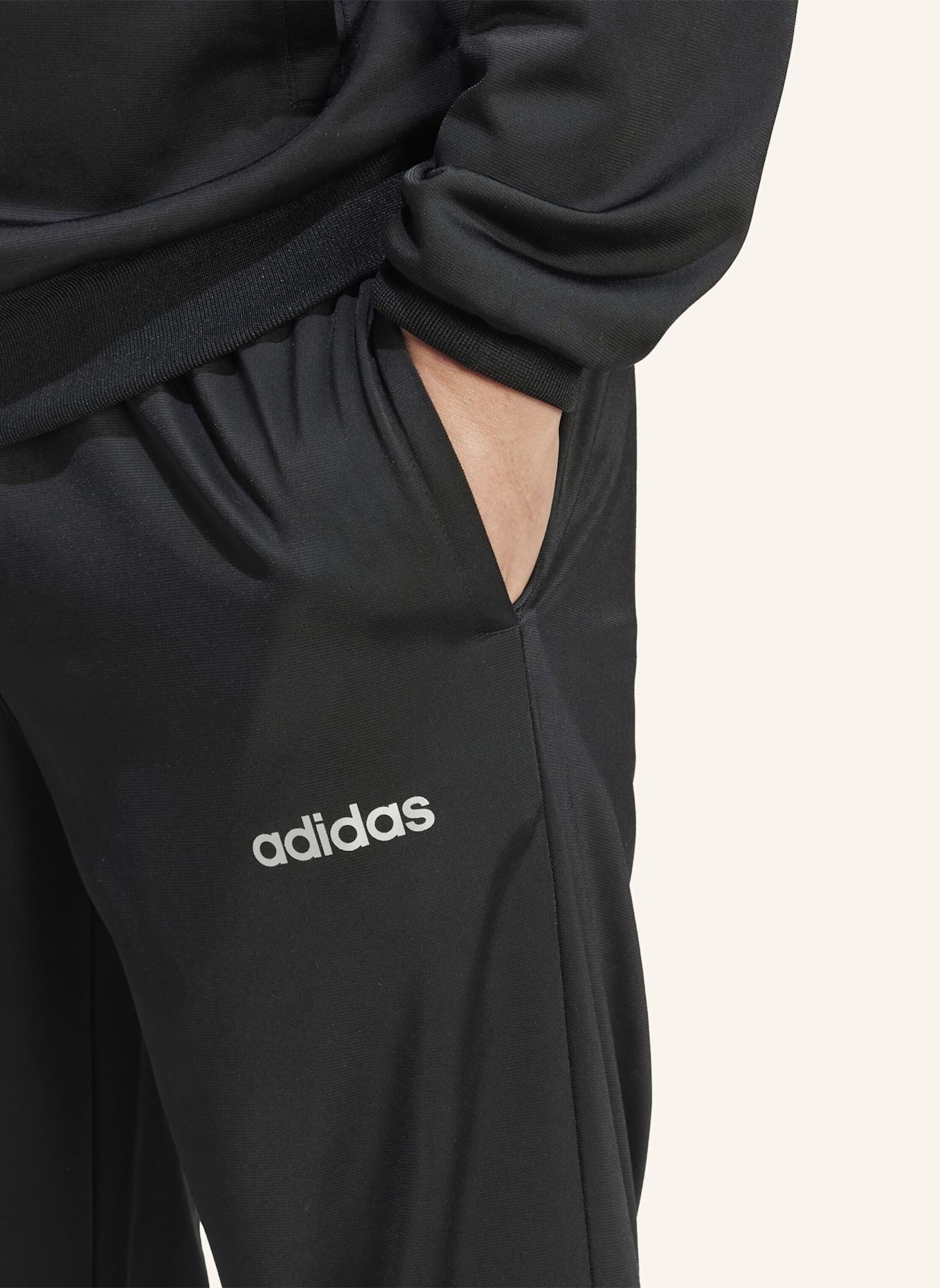 adidas ADIDAS LINEAR TRAININGSANZUG: SCHWARZ/ SILBER