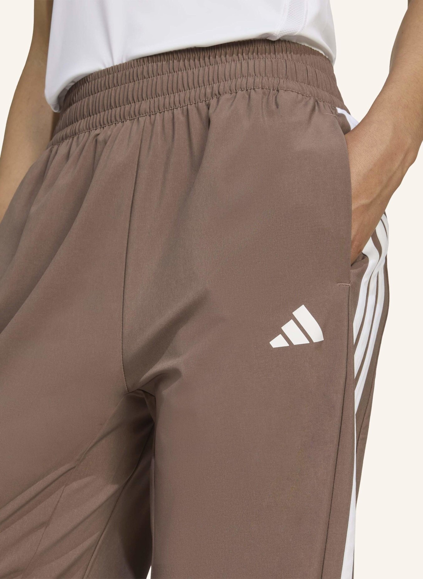 adidas Track Pants ESSENTIALS 3-STREIFEN: BRAUN/ WEISS