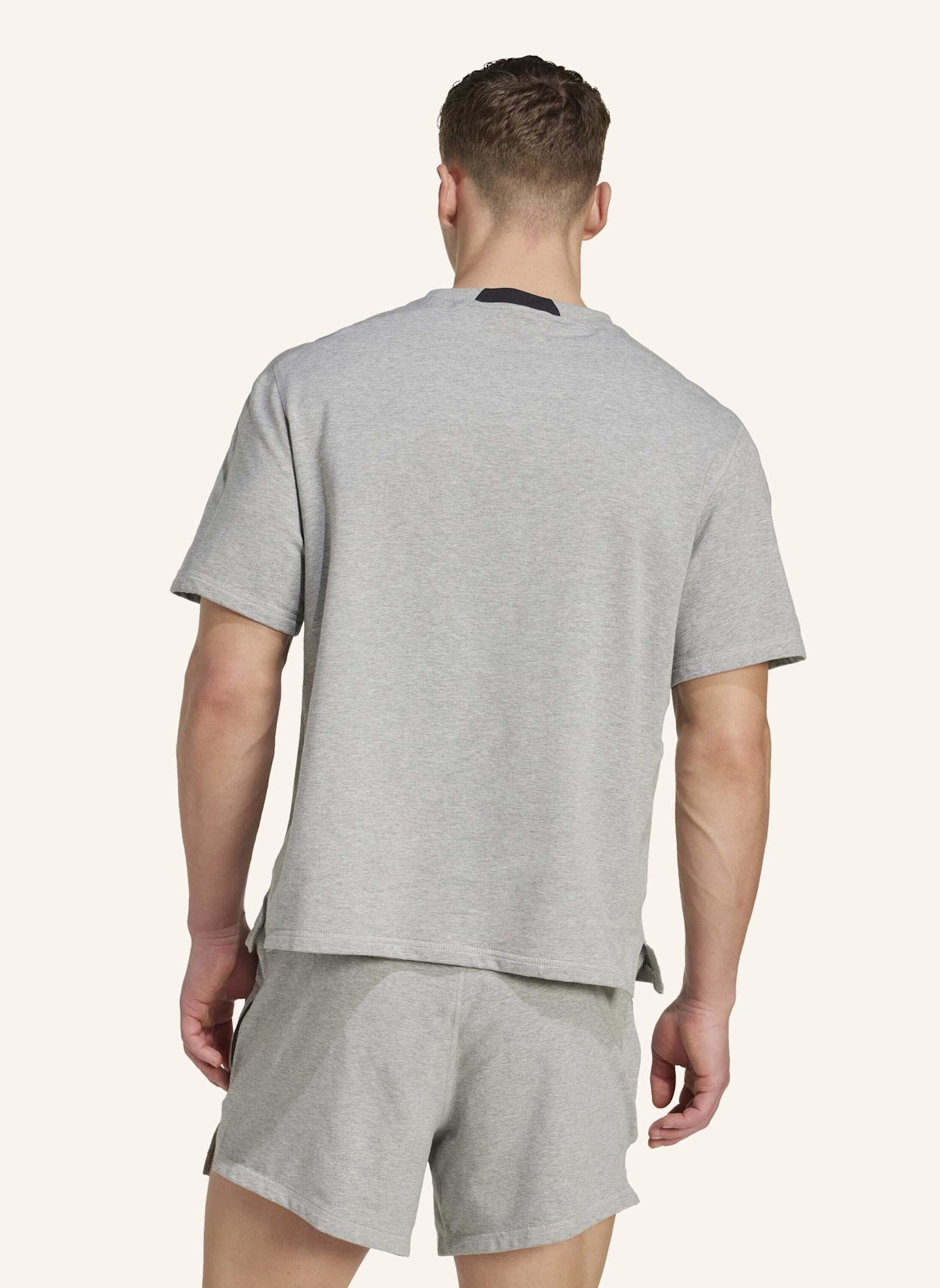 adidas D4T X T-SHIRT: GRAU