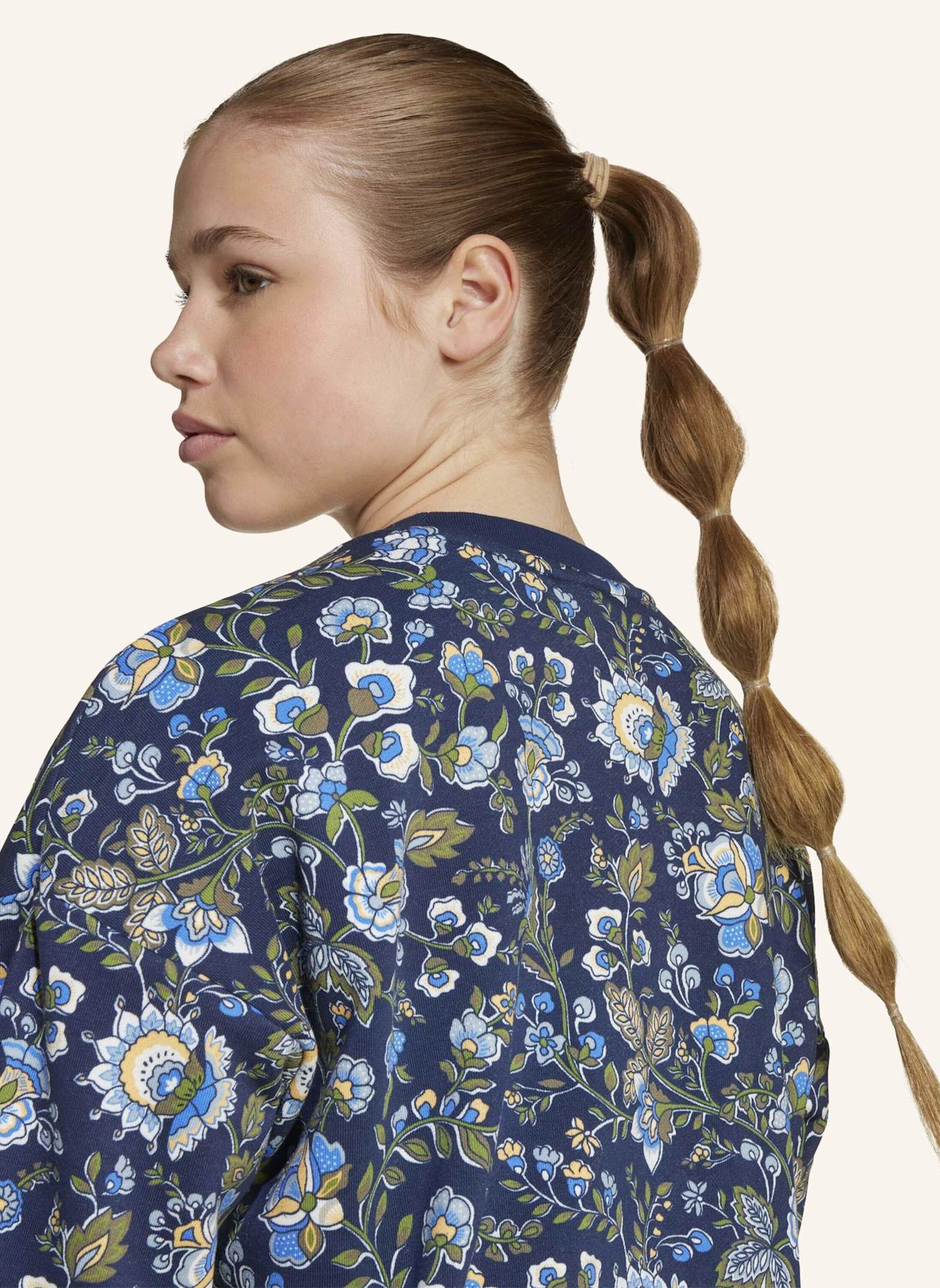 adidas Originals ADIDAS ORIGINALS X LIBERTY LONDON KIDS SWEATSHIRT: BLAU