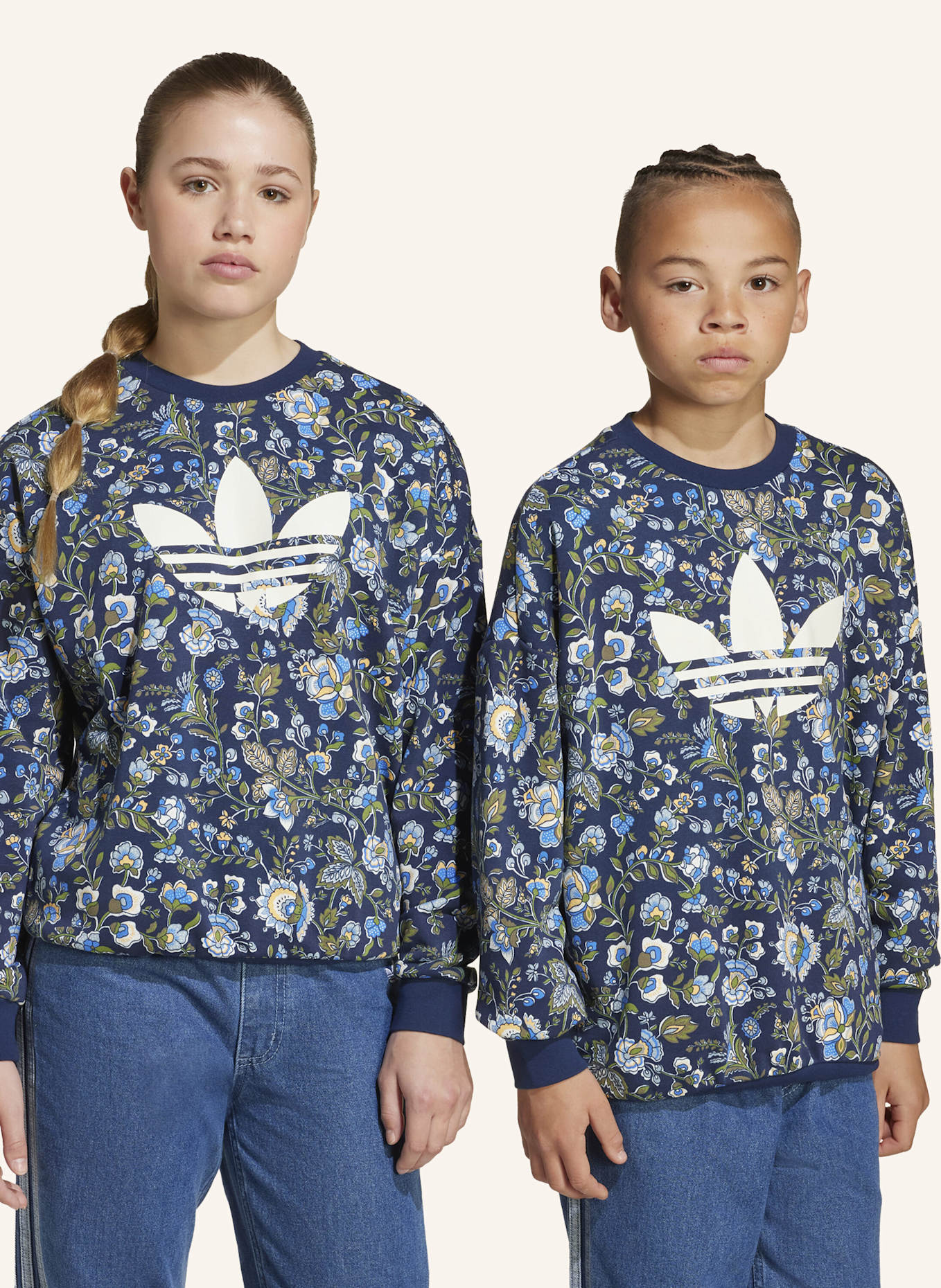 adidas Originals ADIDAS ORIGINALS X LIBERTY LONDON KIDS SWEATSHIRT: BLAU