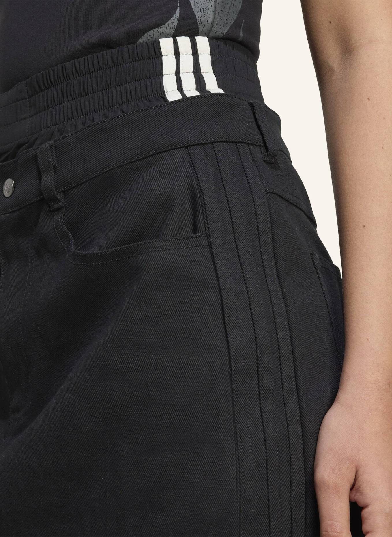 adidas Originals FIREBIRD UTILITY MINIROCK: SCHWARZ