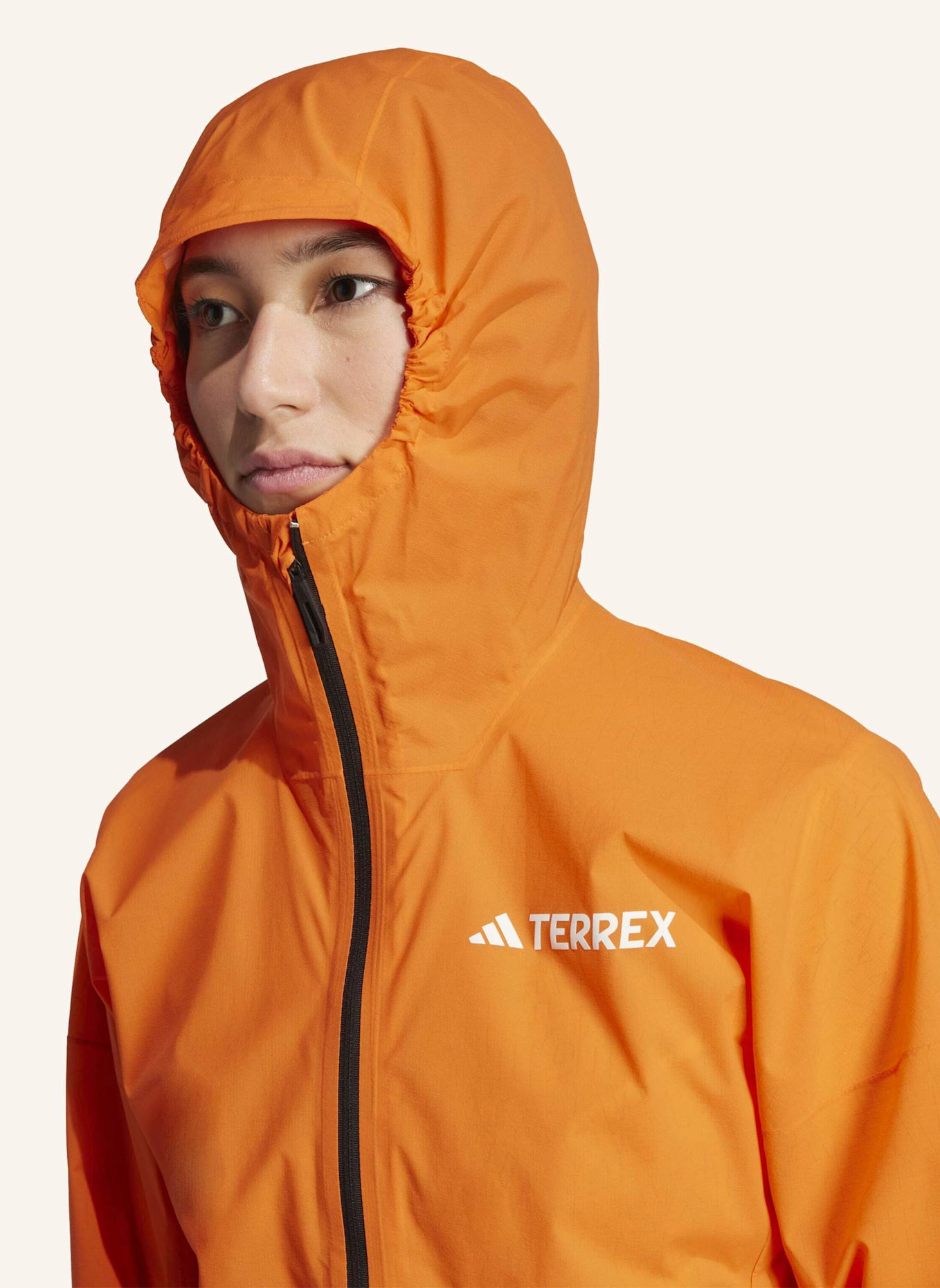 adidas TERREX TERREX XPERIOR 2.5 LAYER LIGHT CLIMAPROOF JACKE: ORANGE
